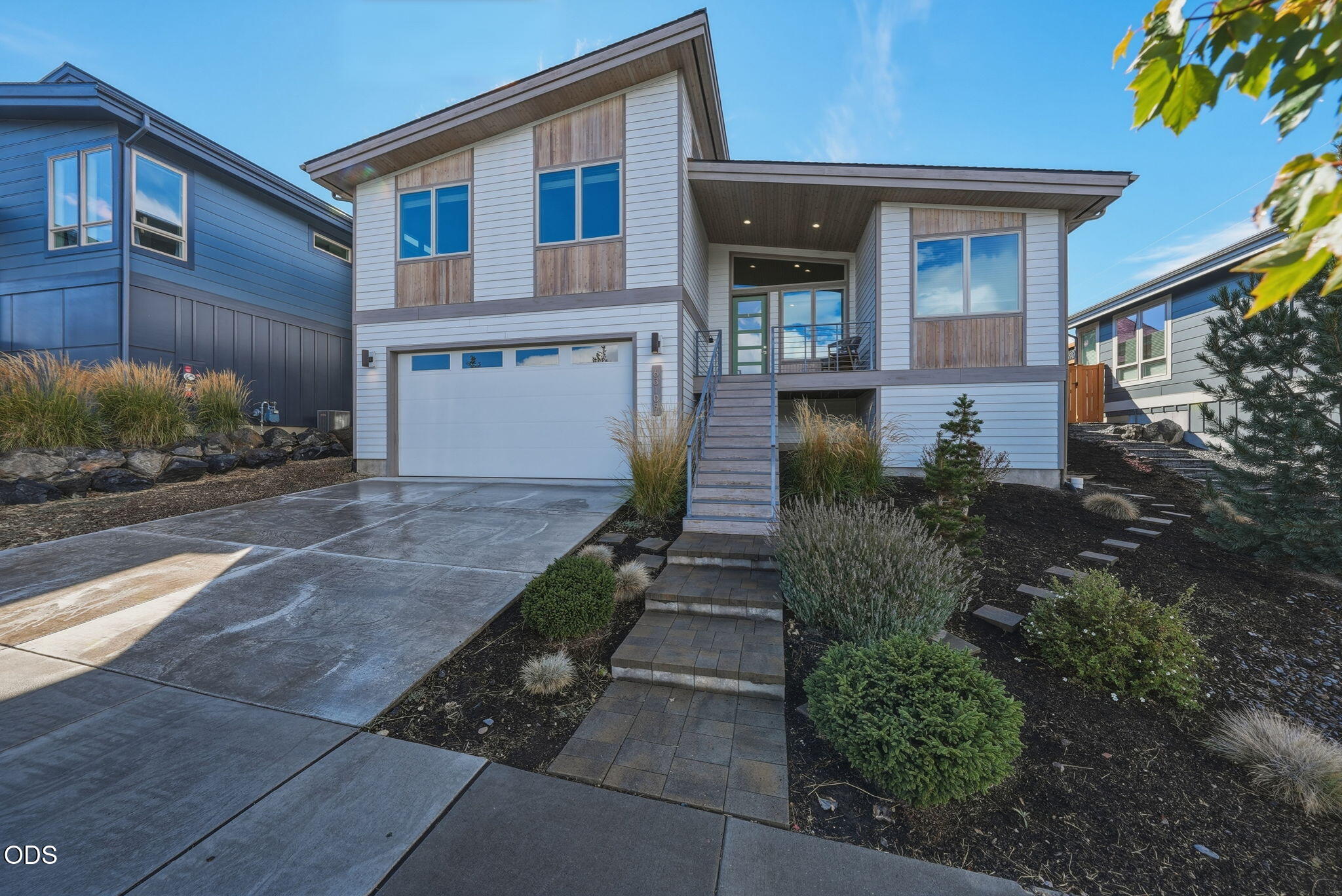 63108 NE Iner Loop, Bend, OR 97701 — photo 3