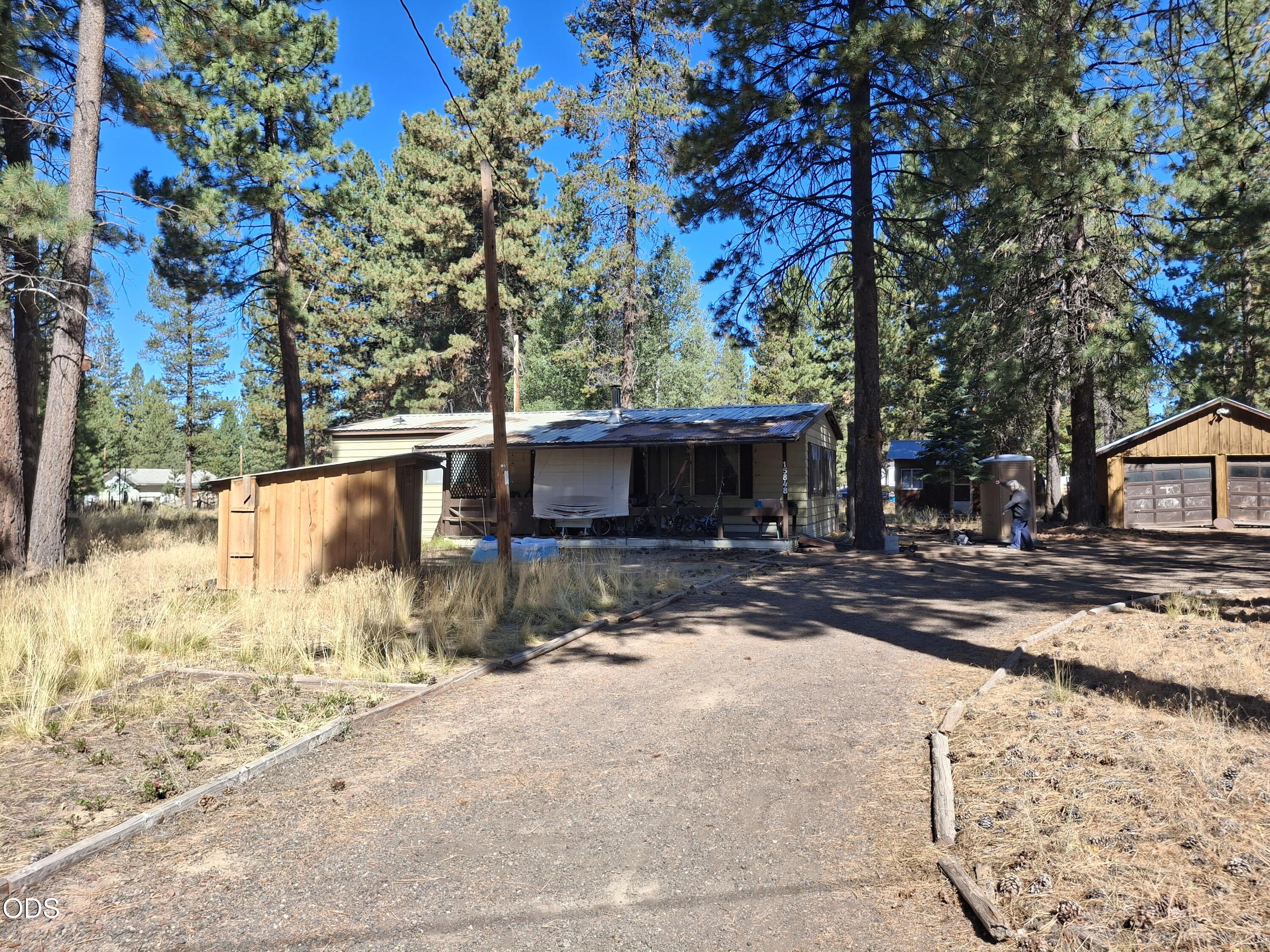 15848 Fir Road — photo