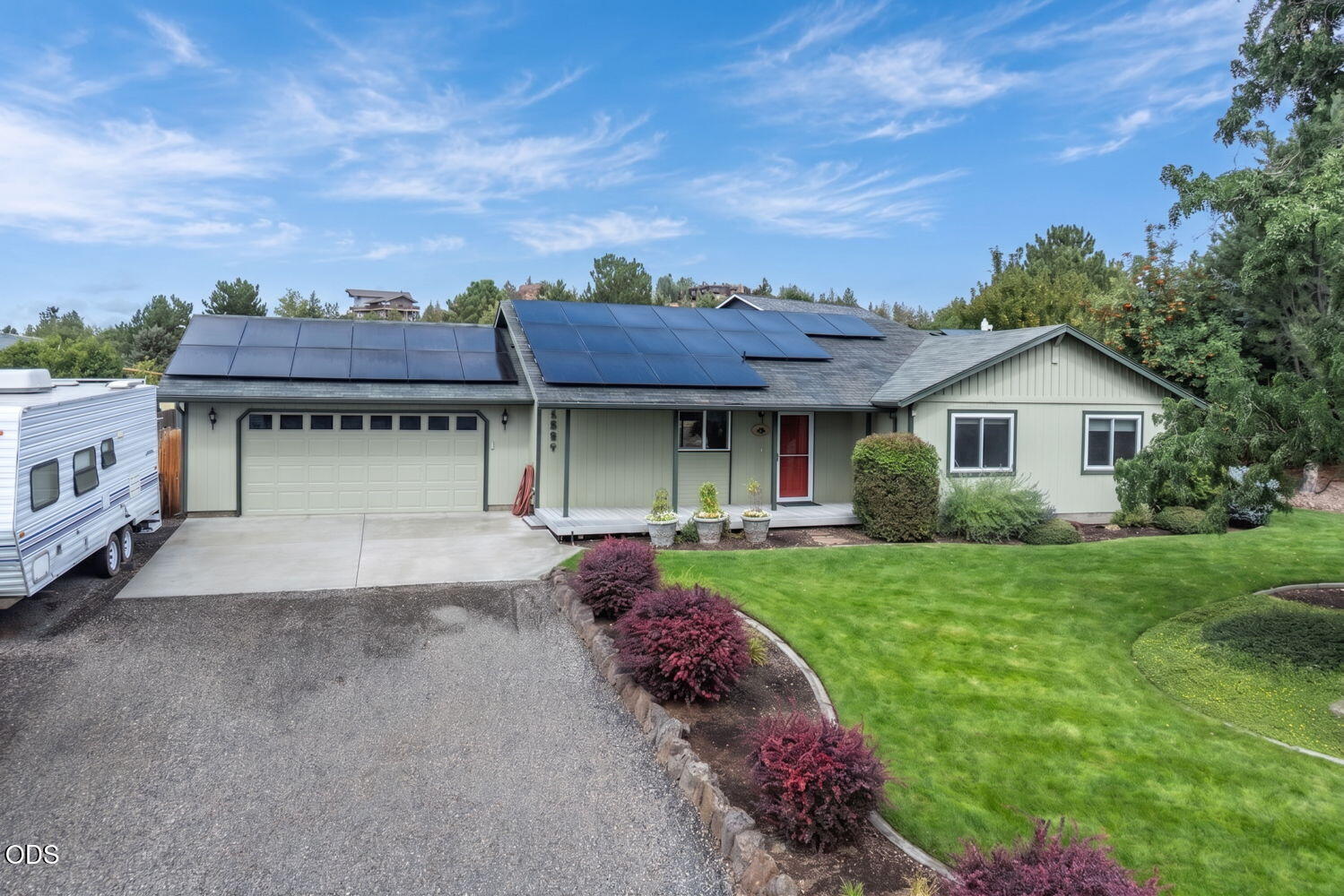1287 NE Mountain Ash Road — photo