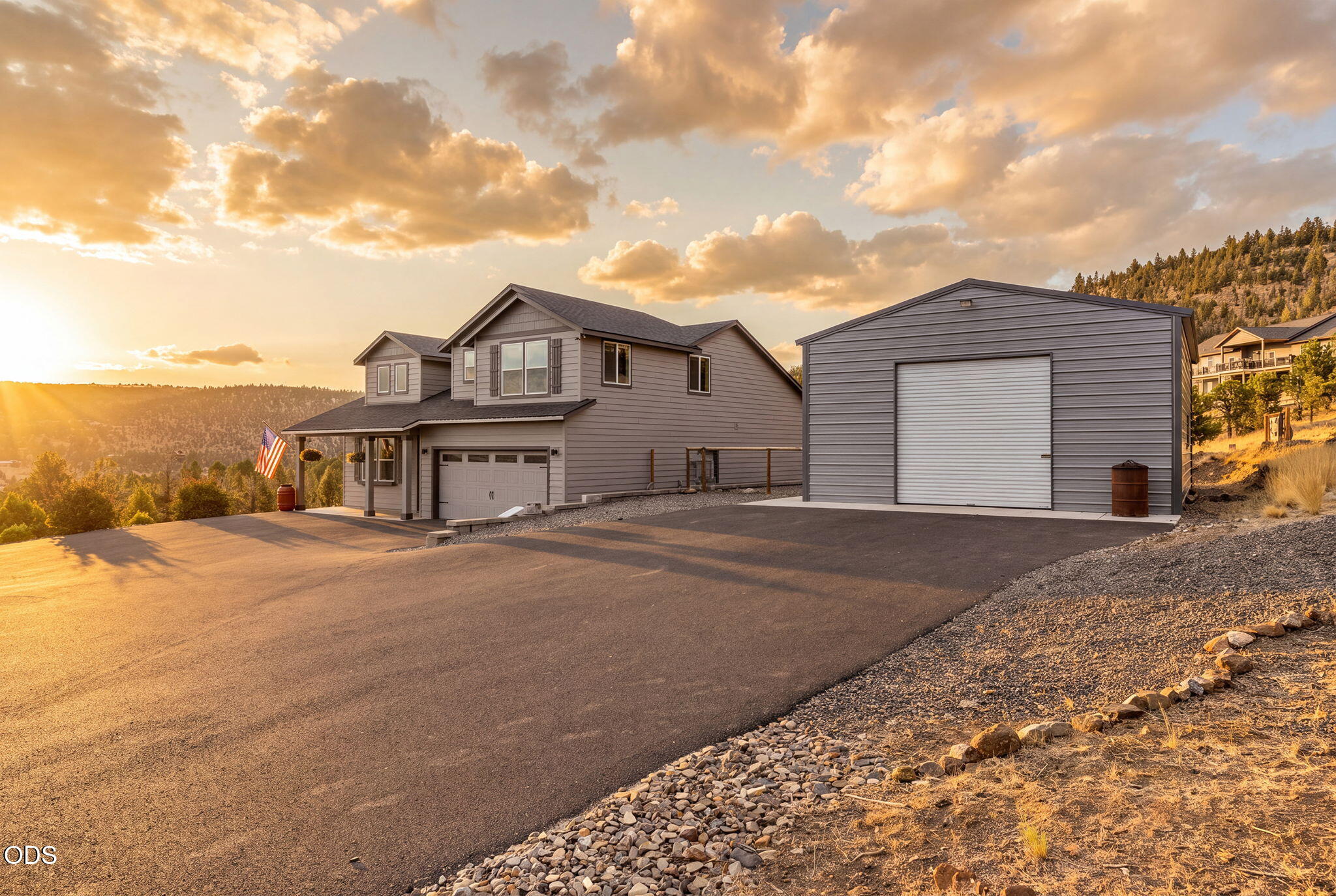 7220 SE Night Hawk Court — photo
