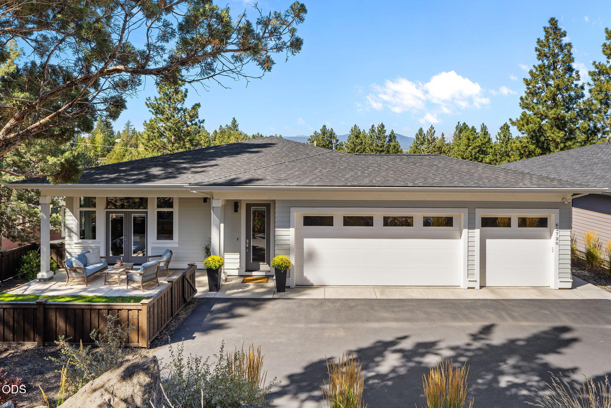 62720 NW Ridge Rock Court — photo