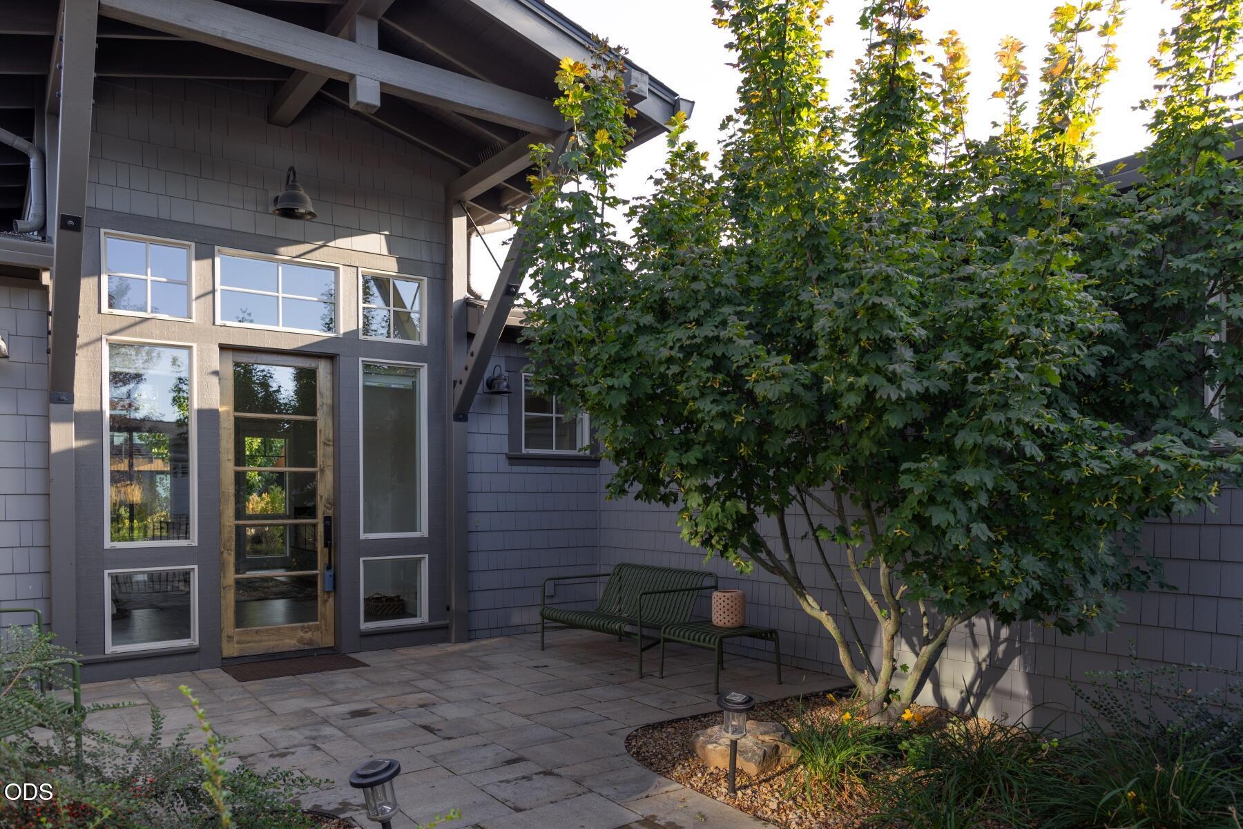 19301 Alianna Loop, Bend, OR 97702 — photo 3