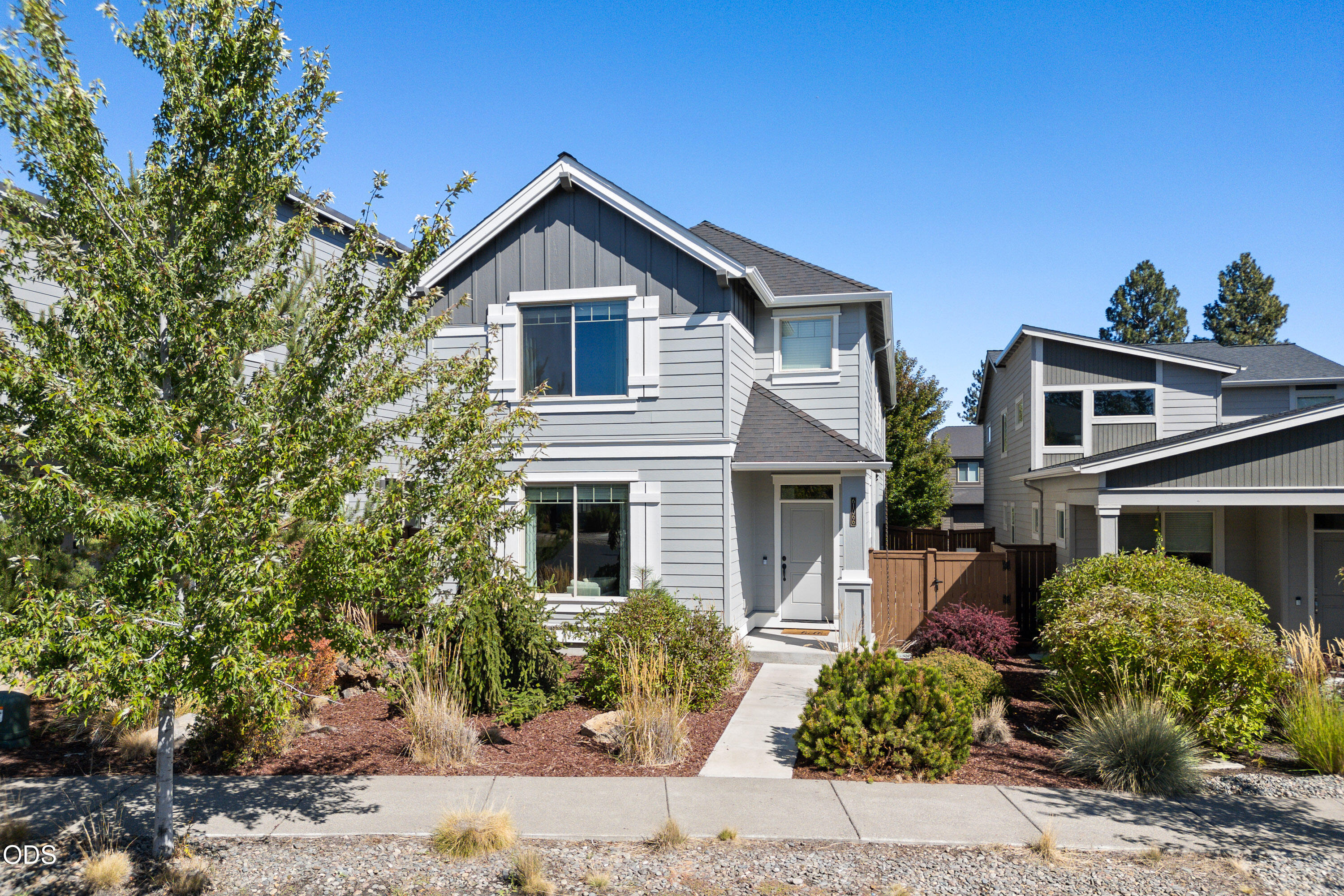 61066 SE Sydney Harbor Drive — photo