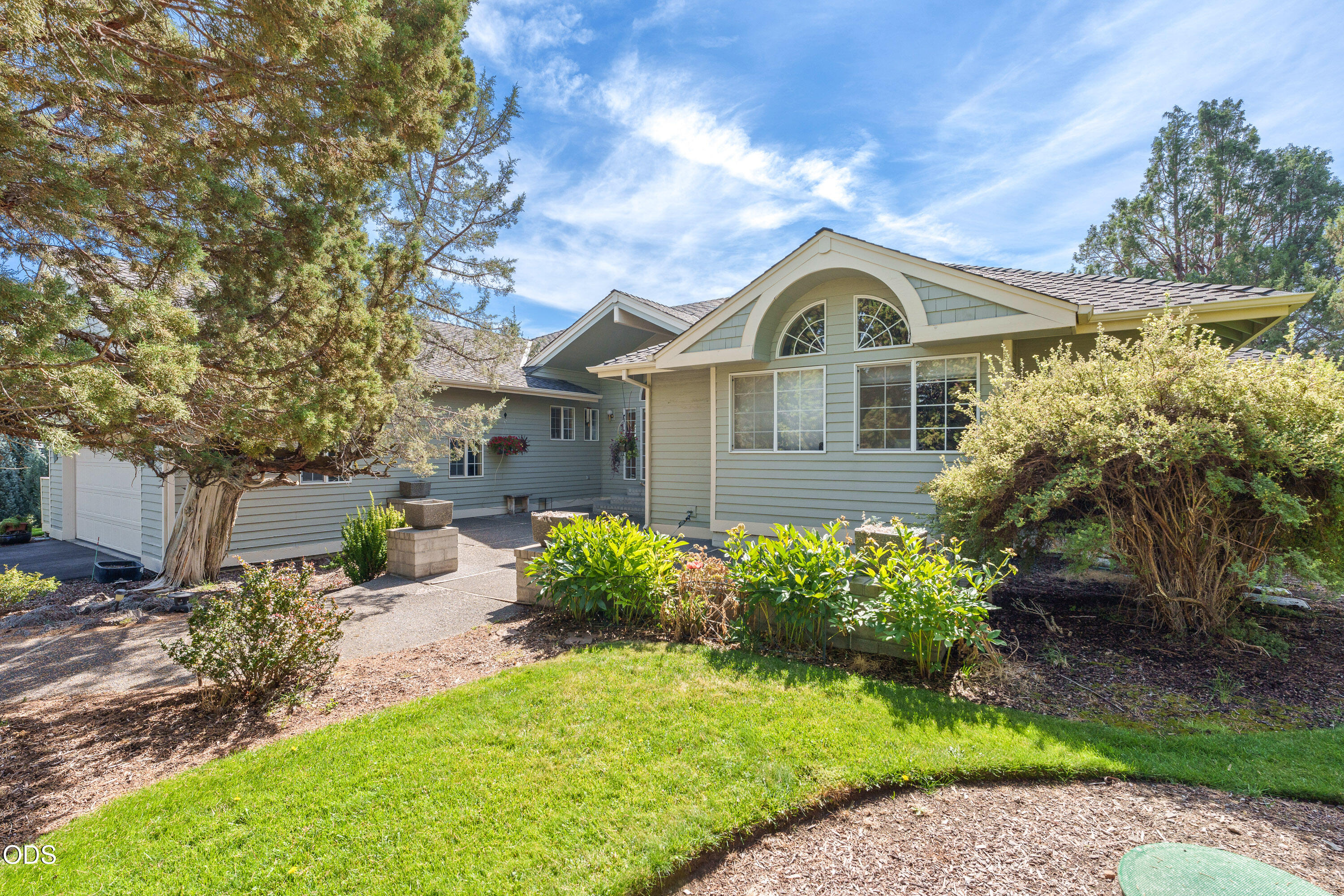2340 Condor Drive — photo