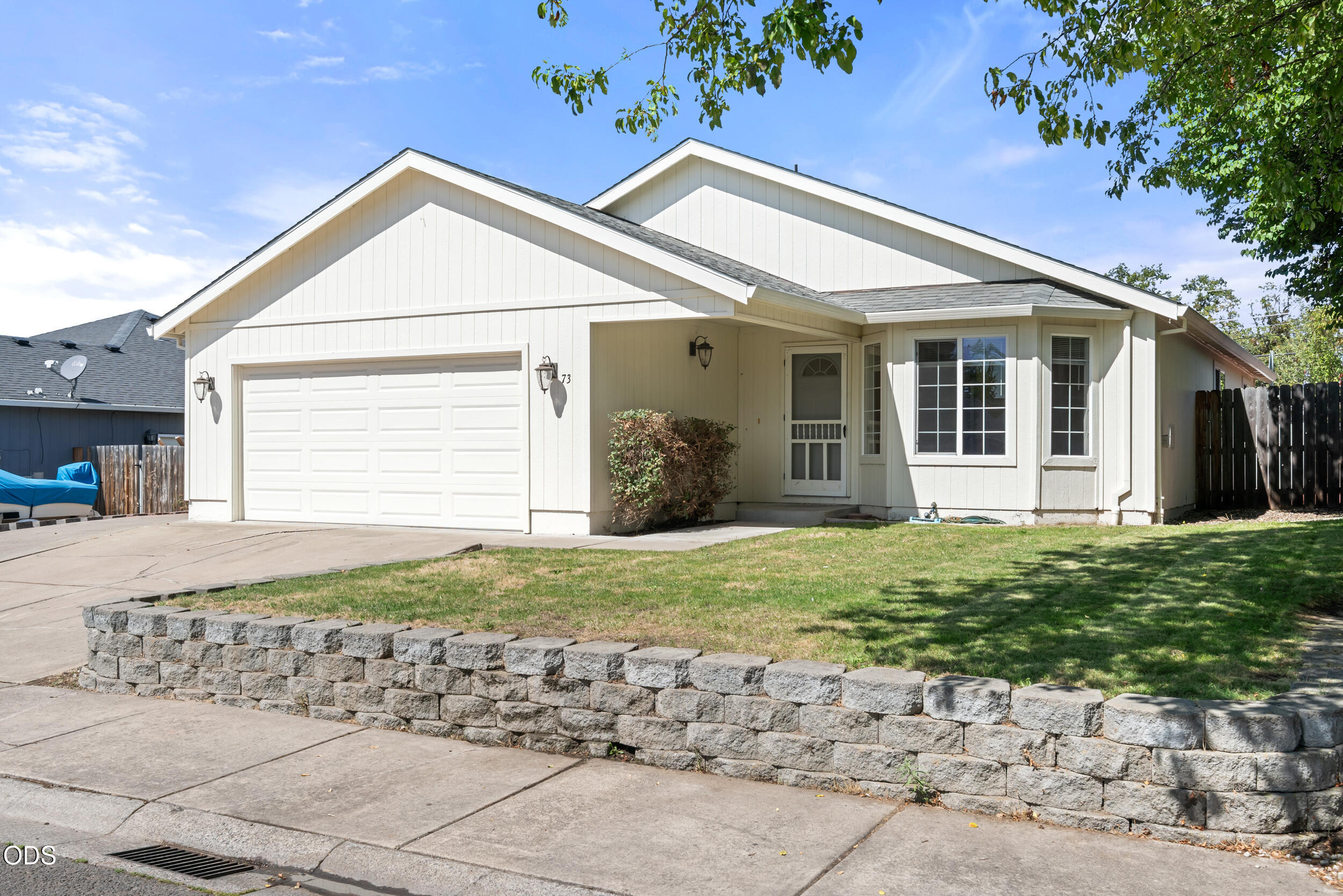73 Eagle View Drive, Eagle Point, OR 97524 — photo 2