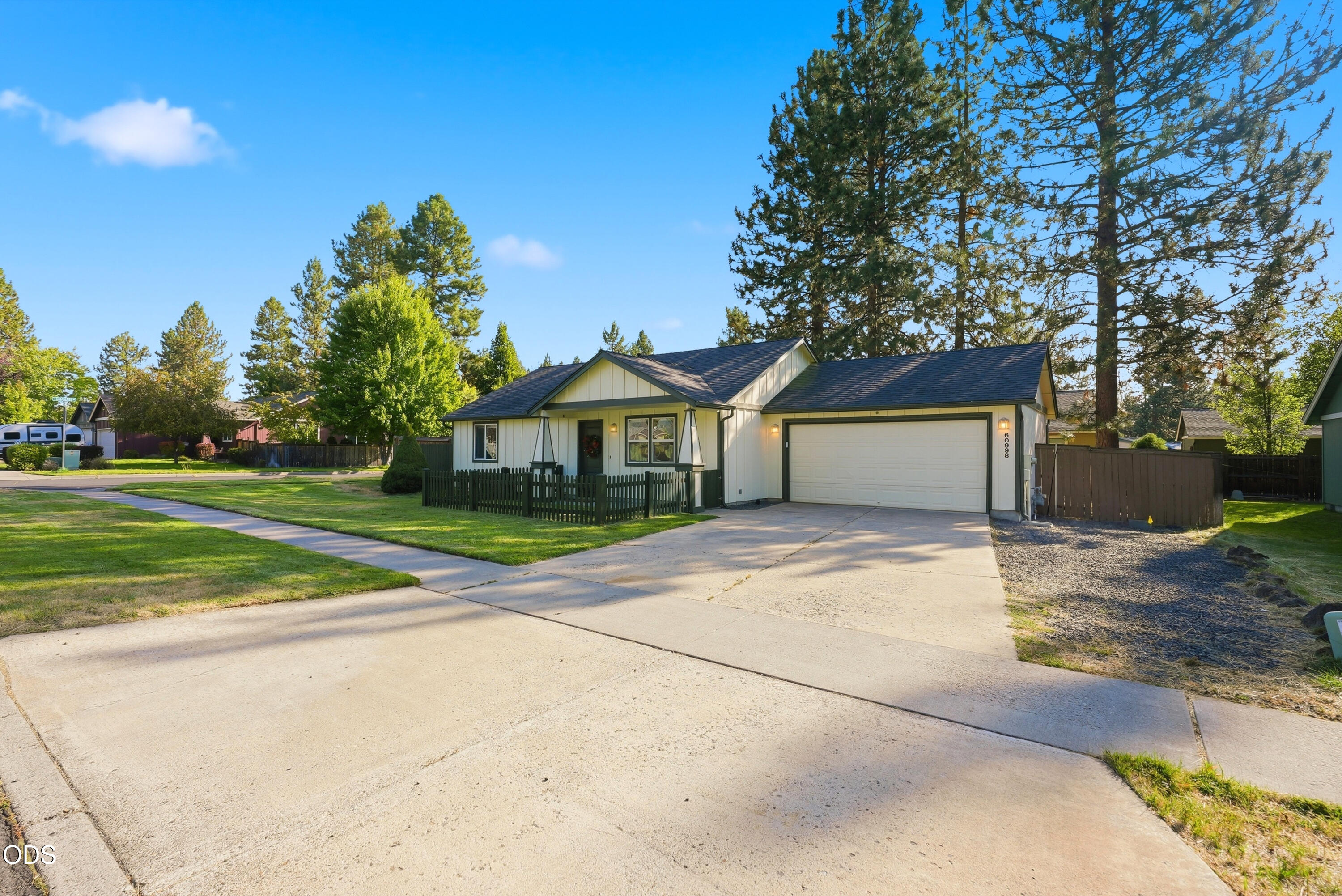 60998 Honkers Lane — photo