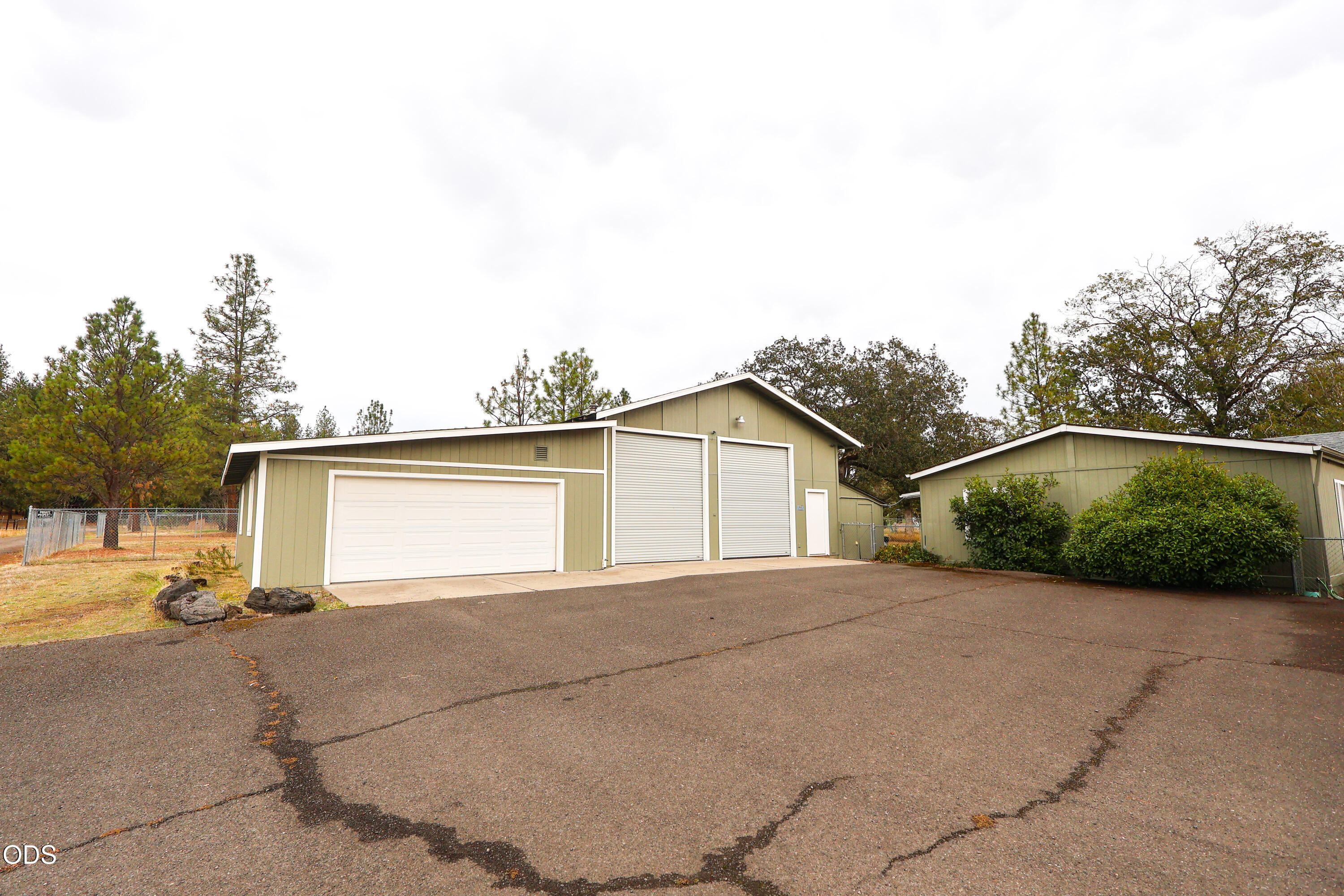 110 Mason Road, Eagle Point, OR 97524 — photo 2