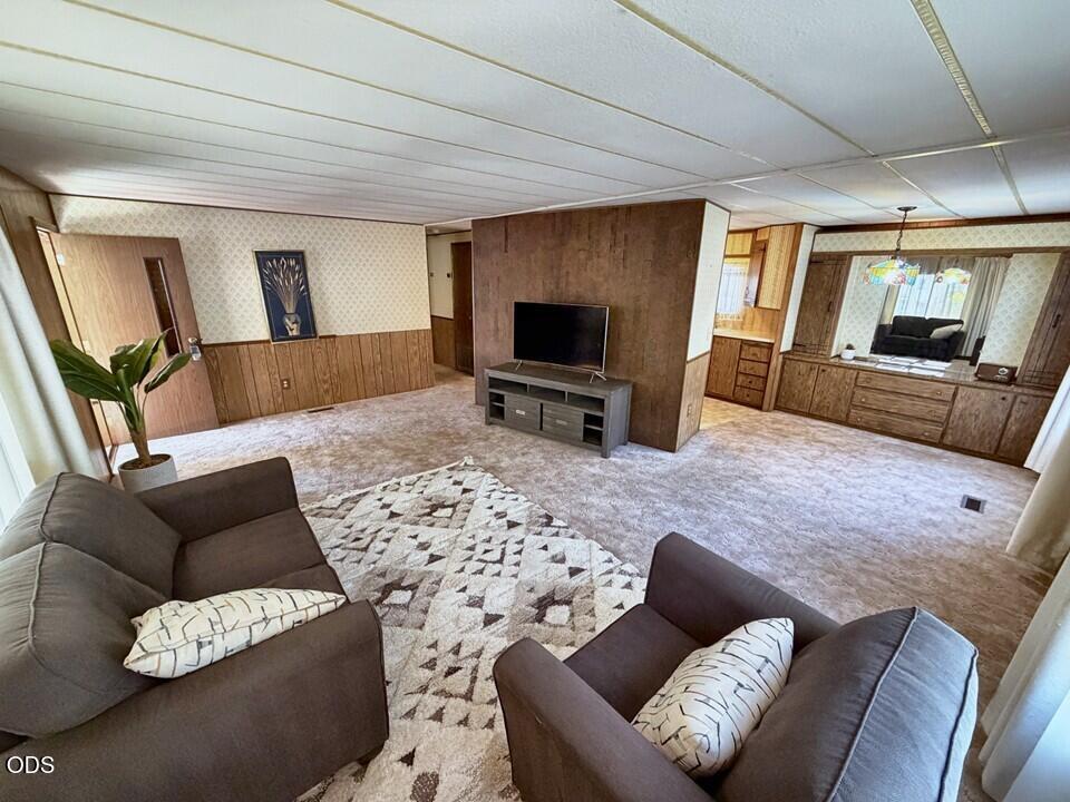 2252 Table Rock Road, Spc 57 — photo