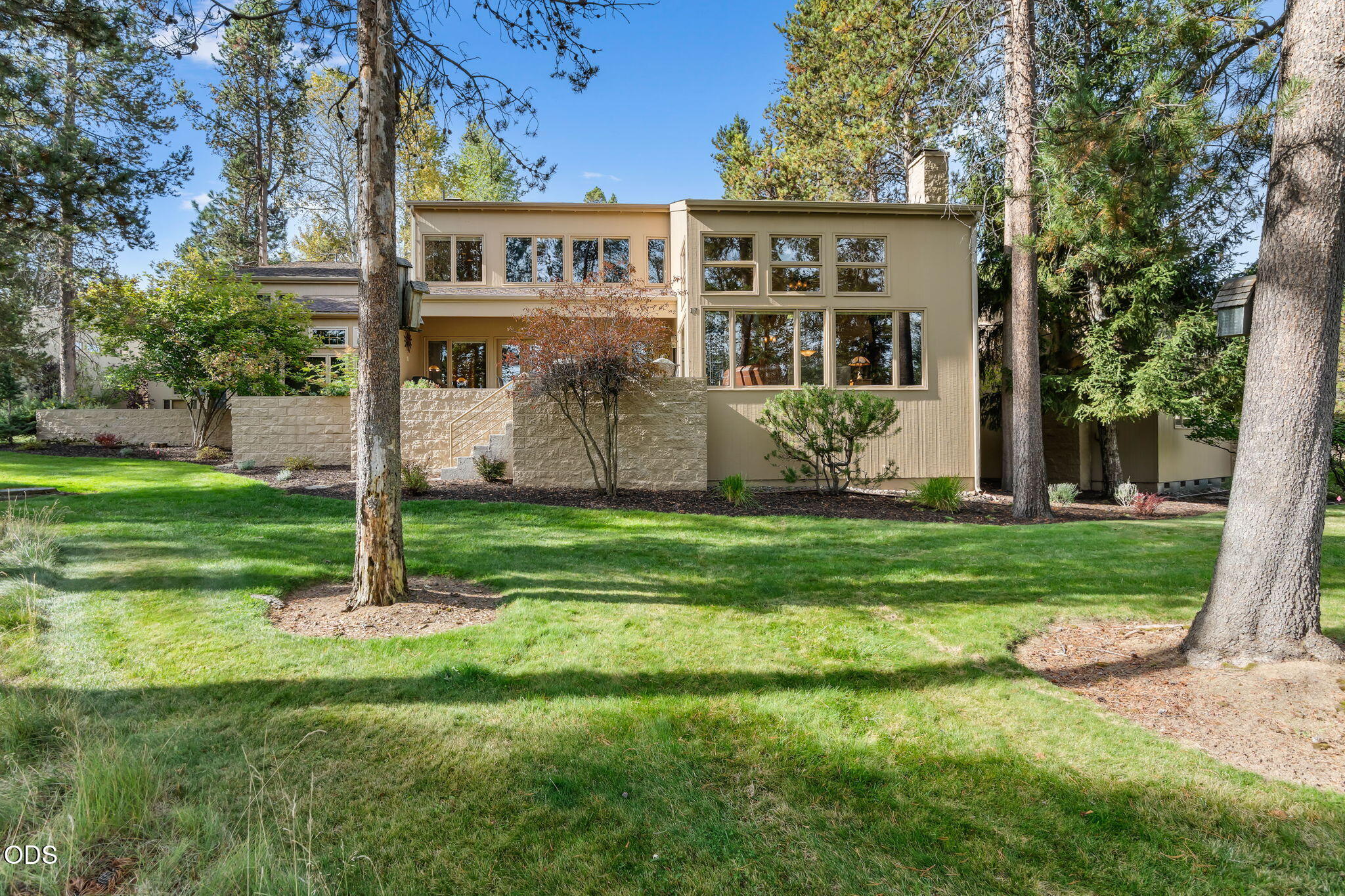 57824 17 Alberello Court — photo