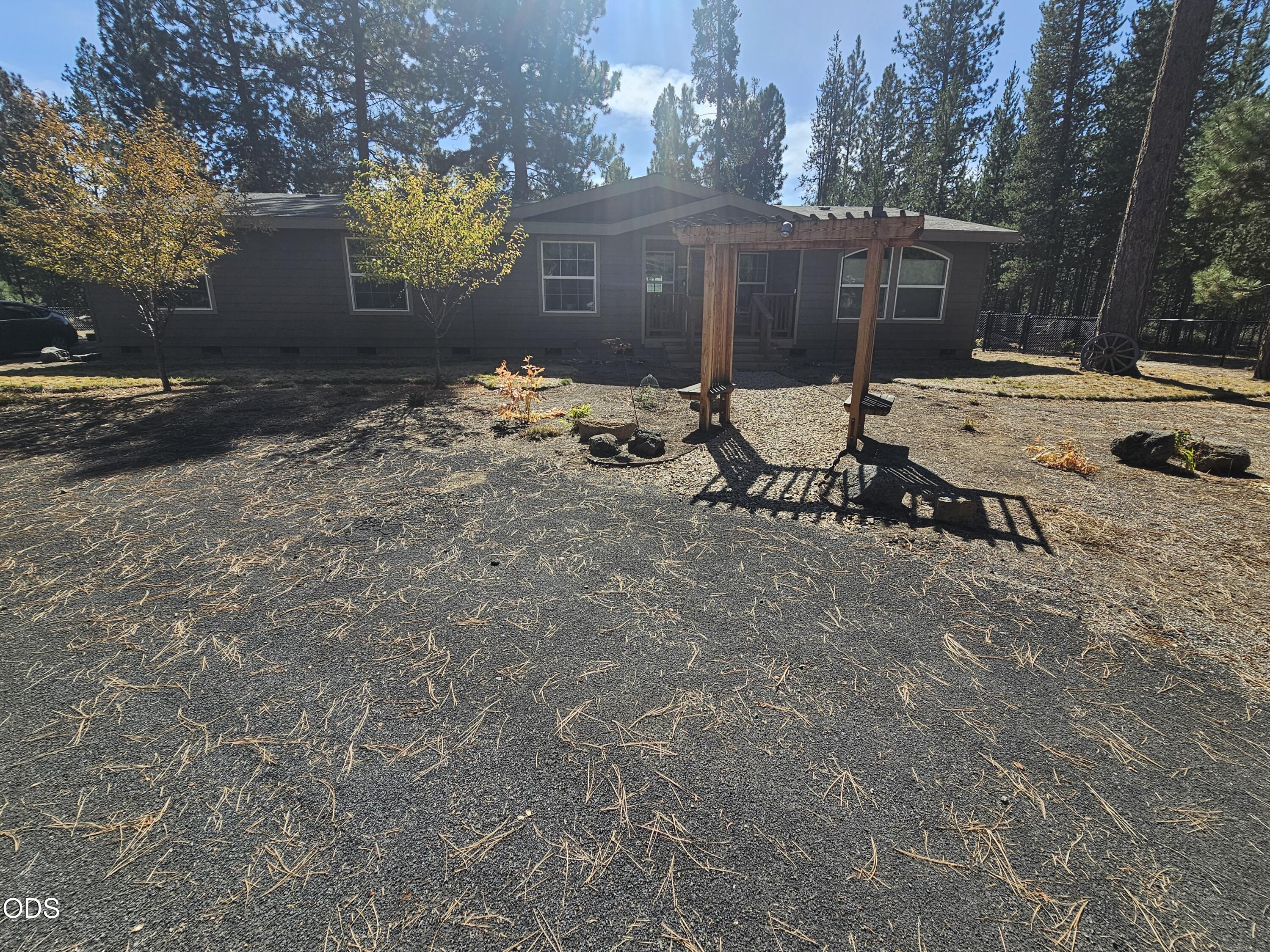 1254 Rector Drive, La Pine, OR 97739 — photo 2