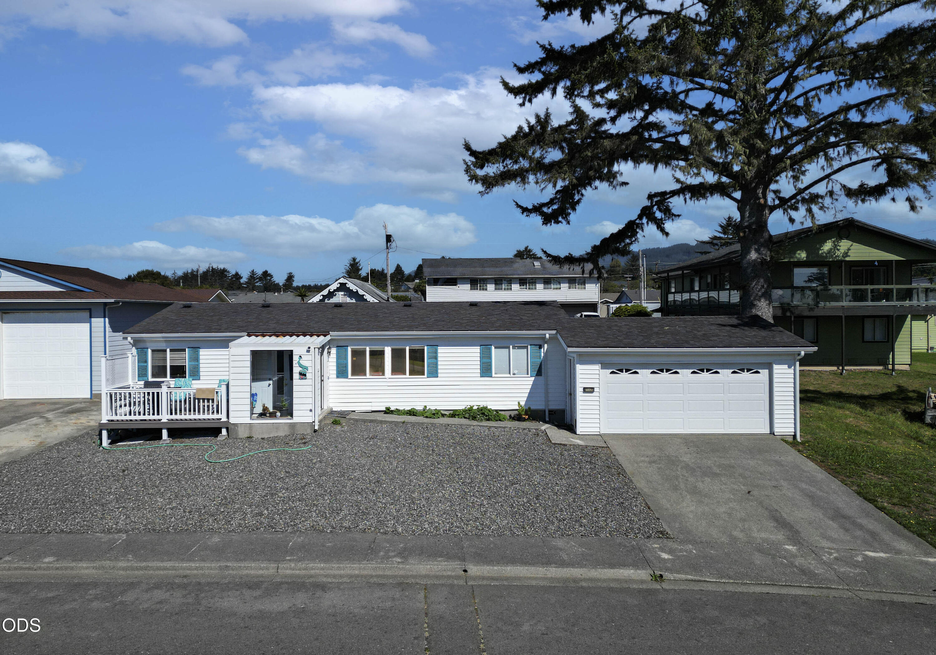 1205 Rowland Lane — photo
