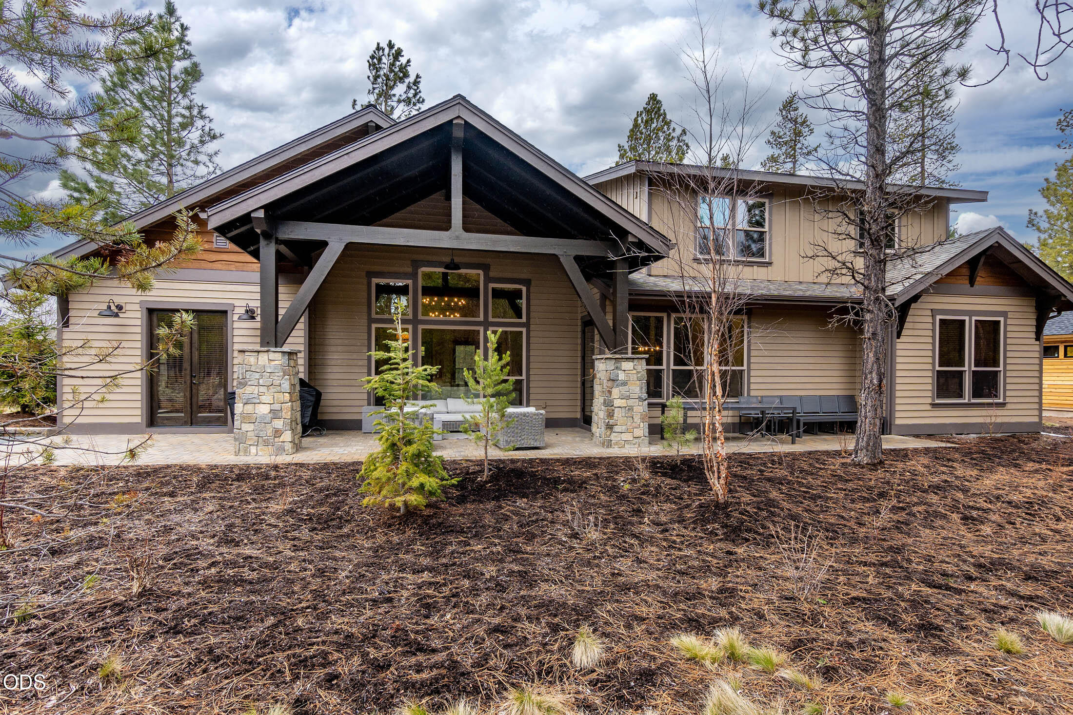 56887 Dancing Rock Loop #15B, Bend, OR 97707 — photo 2