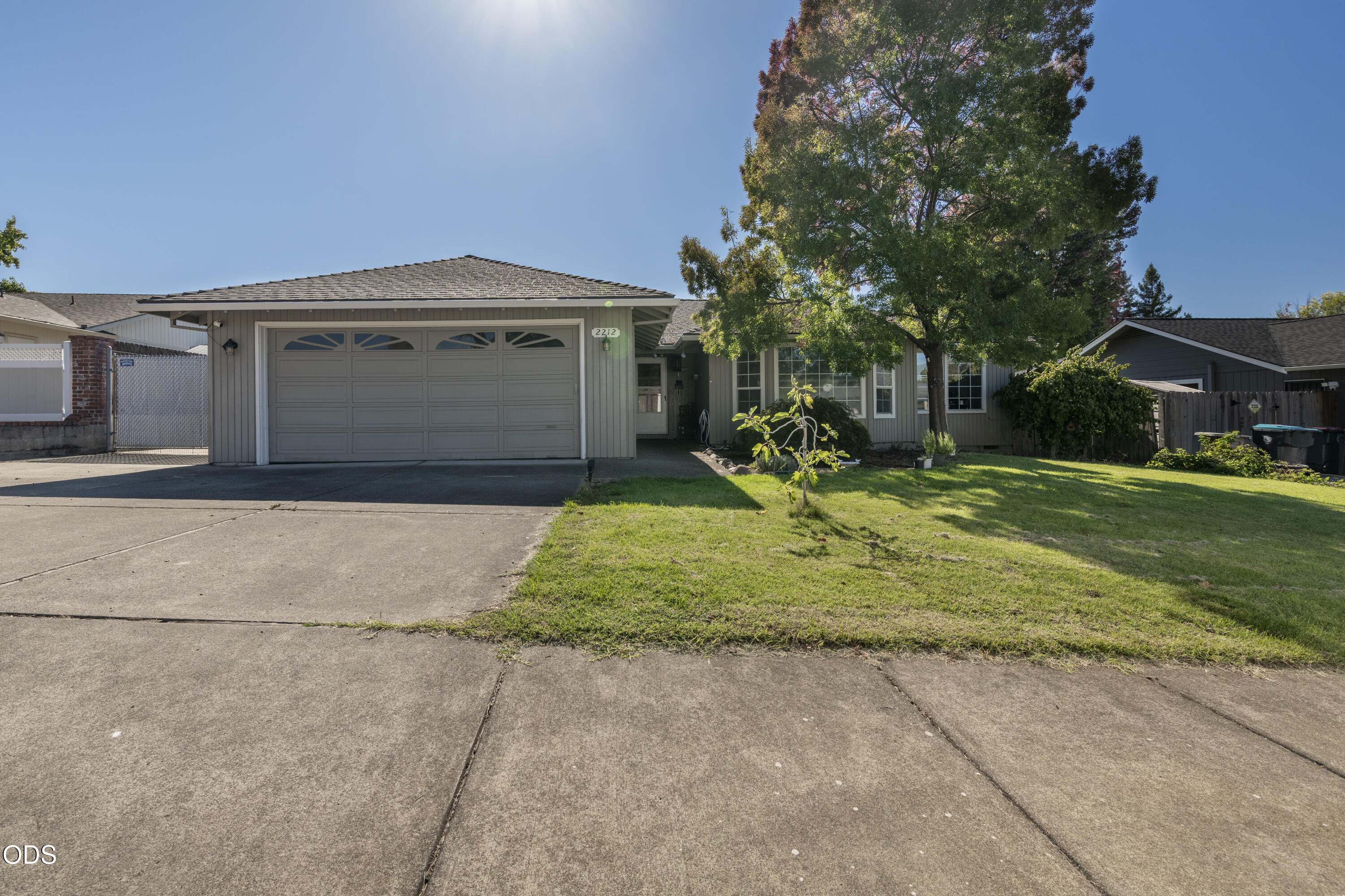2212 Westfall Circle — photo