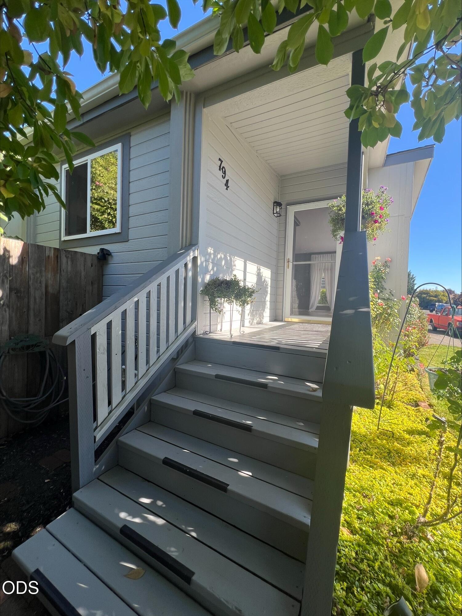 794 S Grice Loop — photo