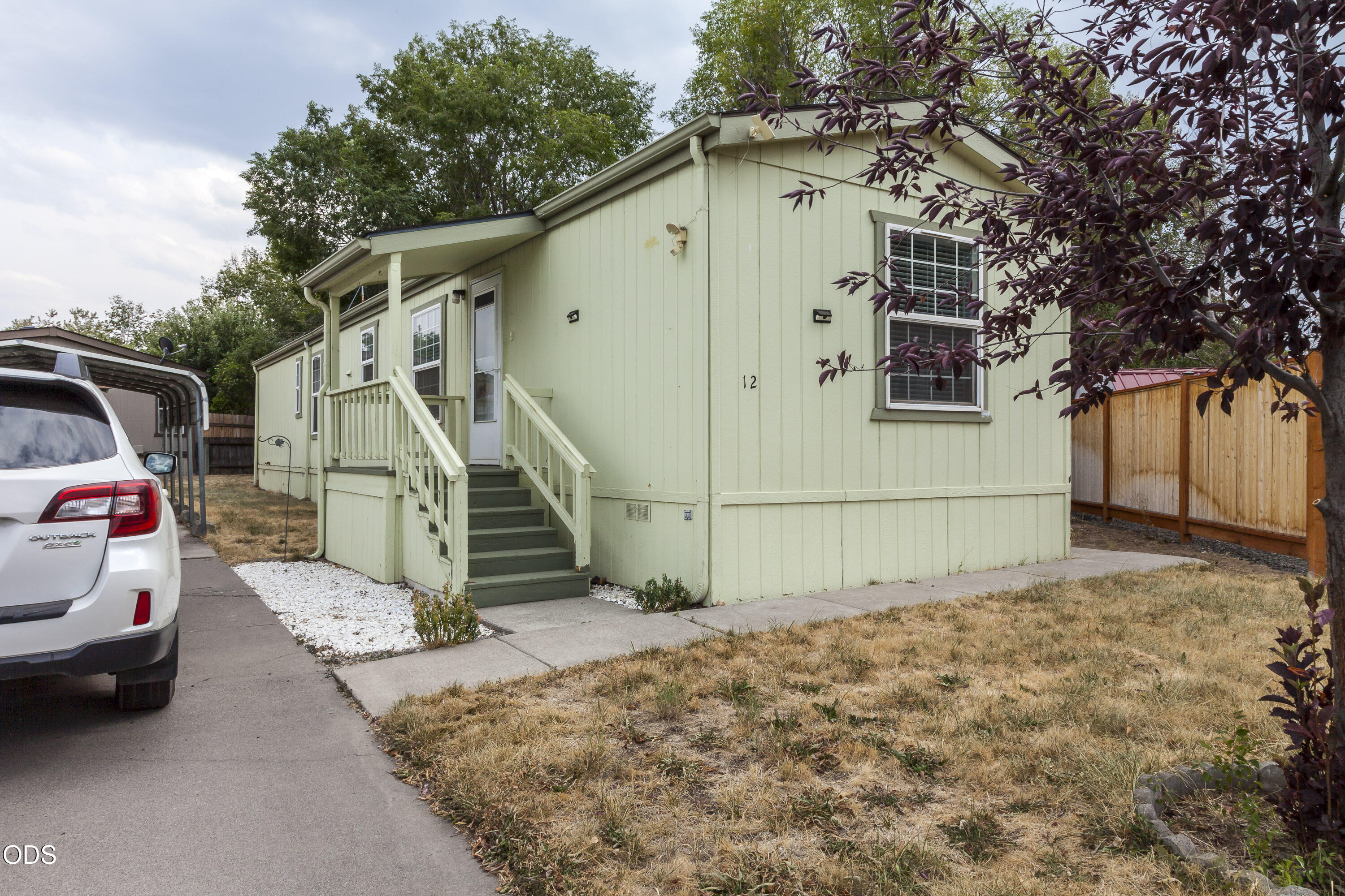 1515 NW Fir Avenue, Unit 12 — photo