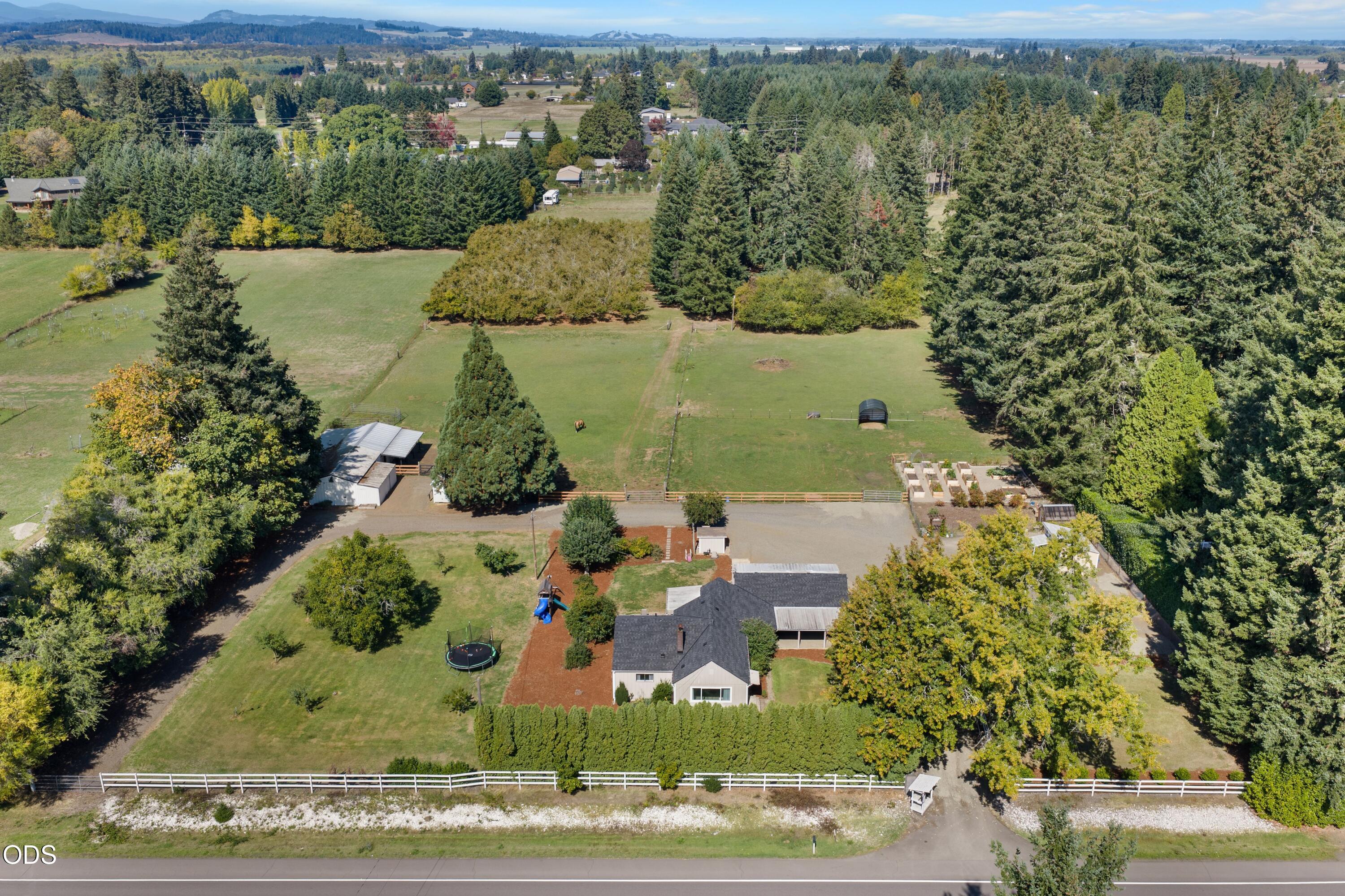 27321 Clear Lake Road — photo