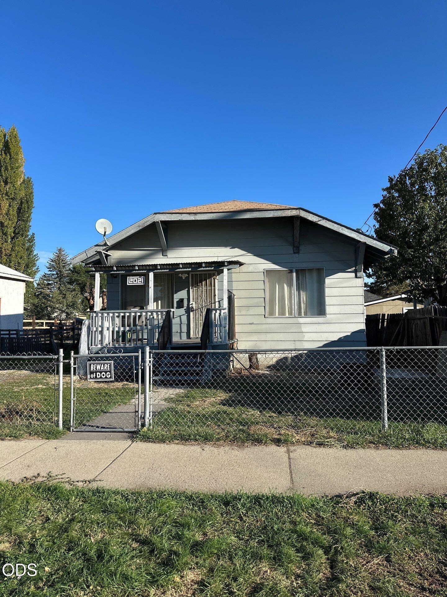 2021 Wantland Avenue — photo