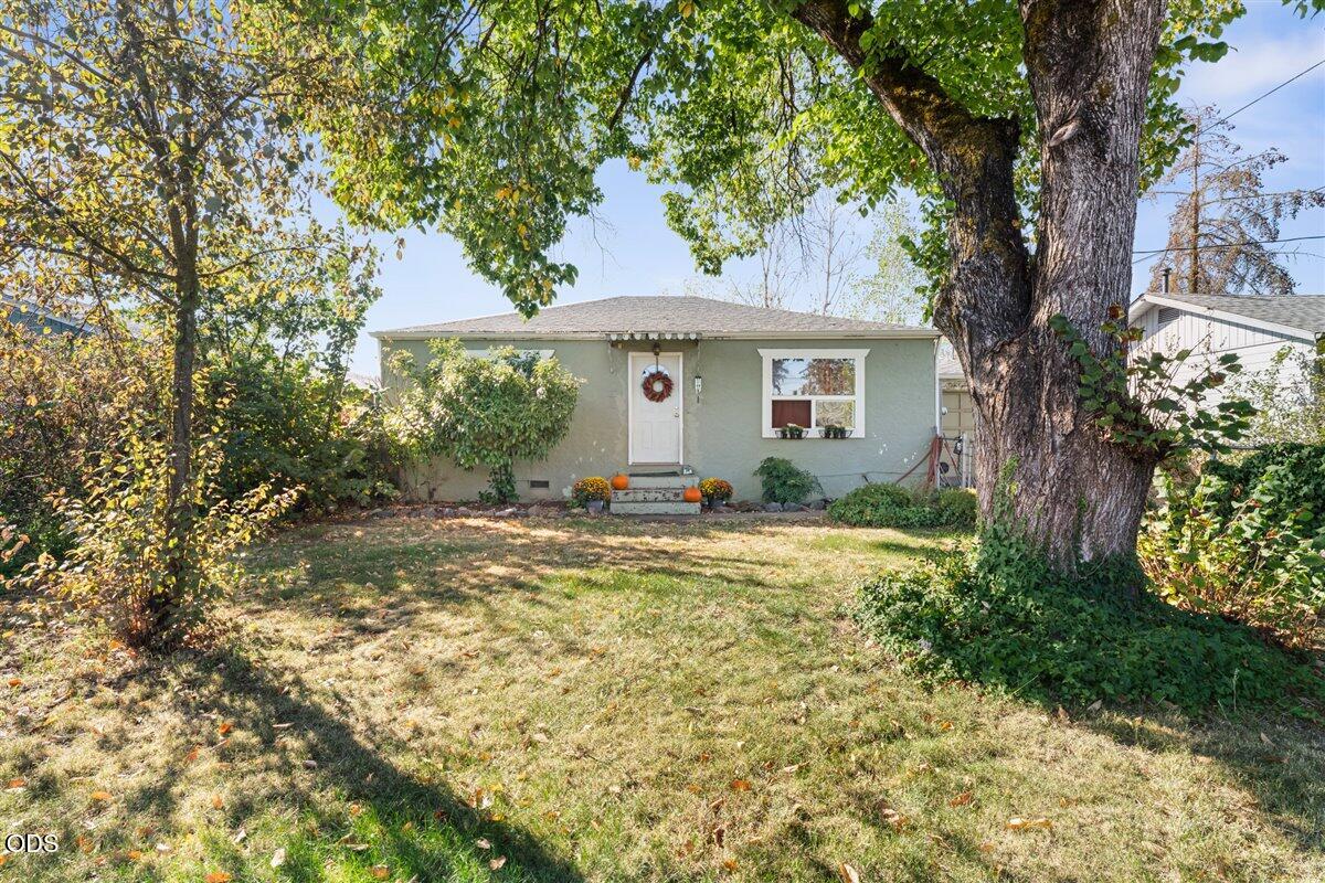 241 Marion Lane — photo