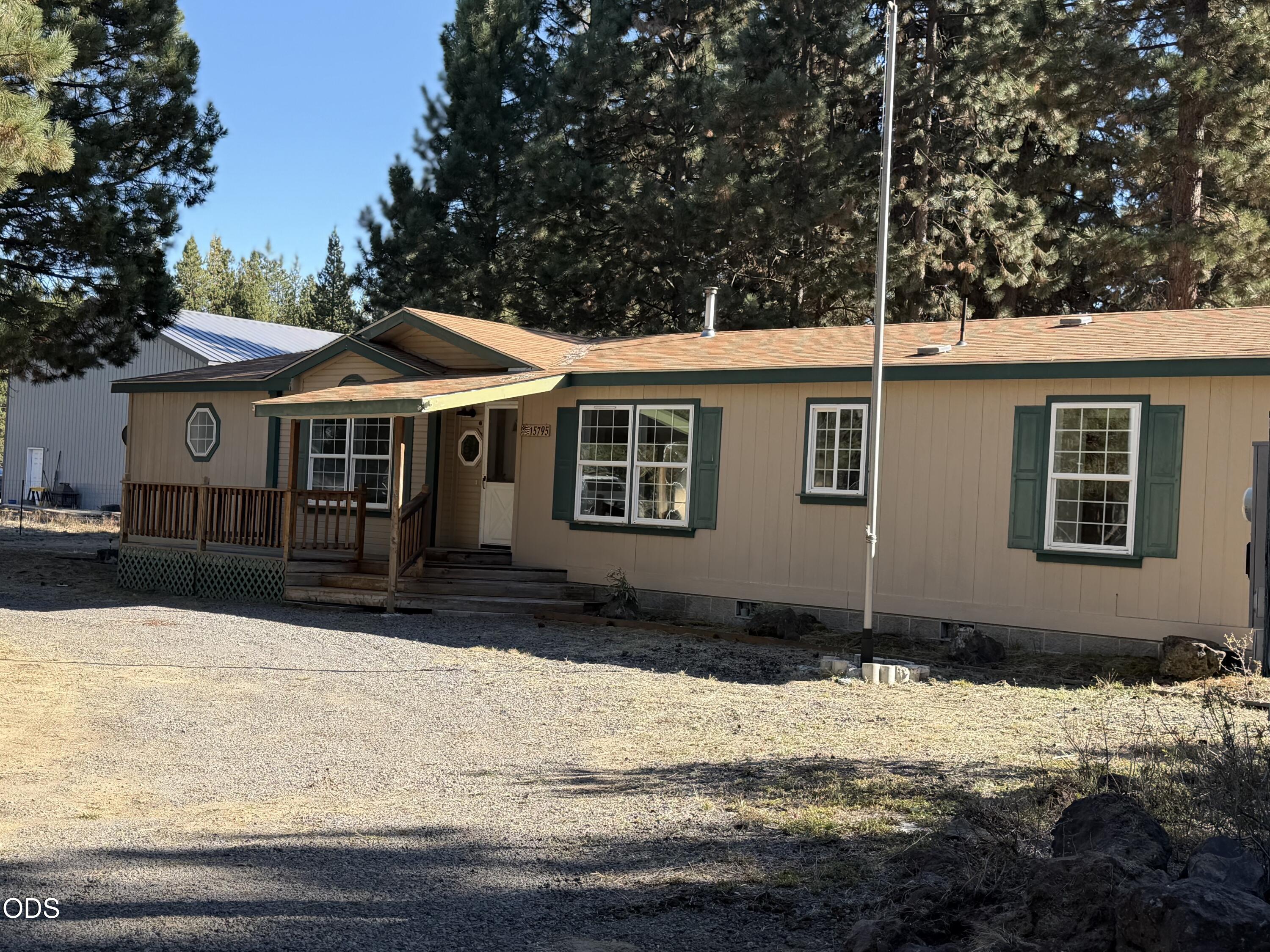 15795 Shellie Lane — photo