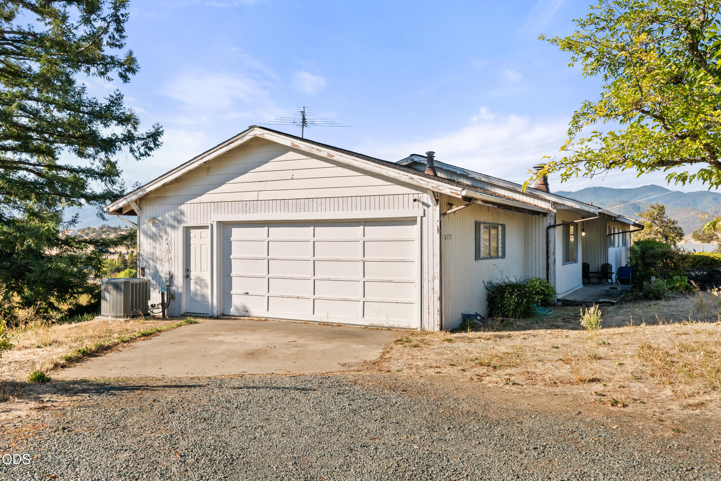 4177 Payne Road — photo