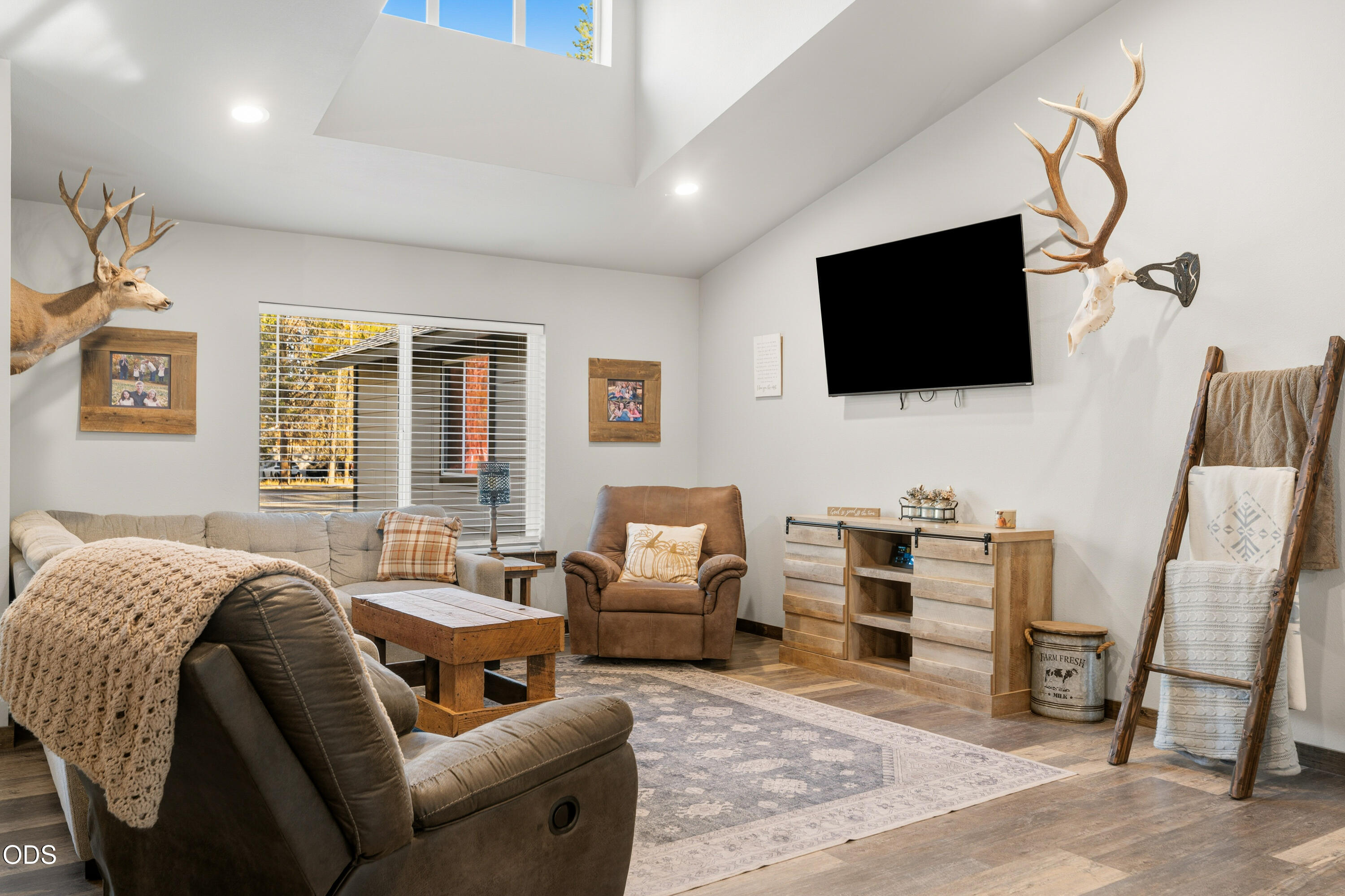 53088 Loop Drive, La Pine, OR 97739 — photo 3
