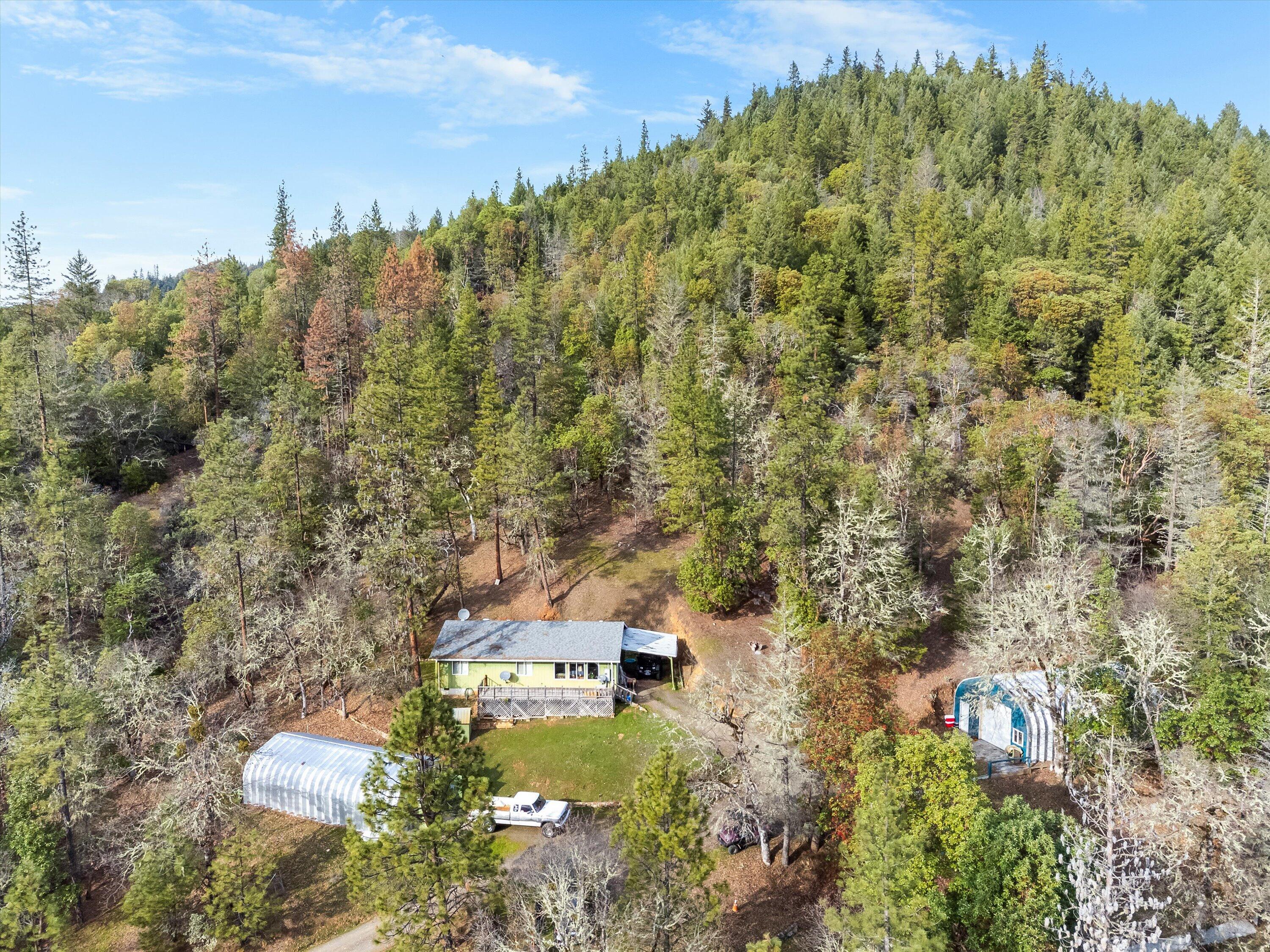 18525 E Evans Creek Road — photo