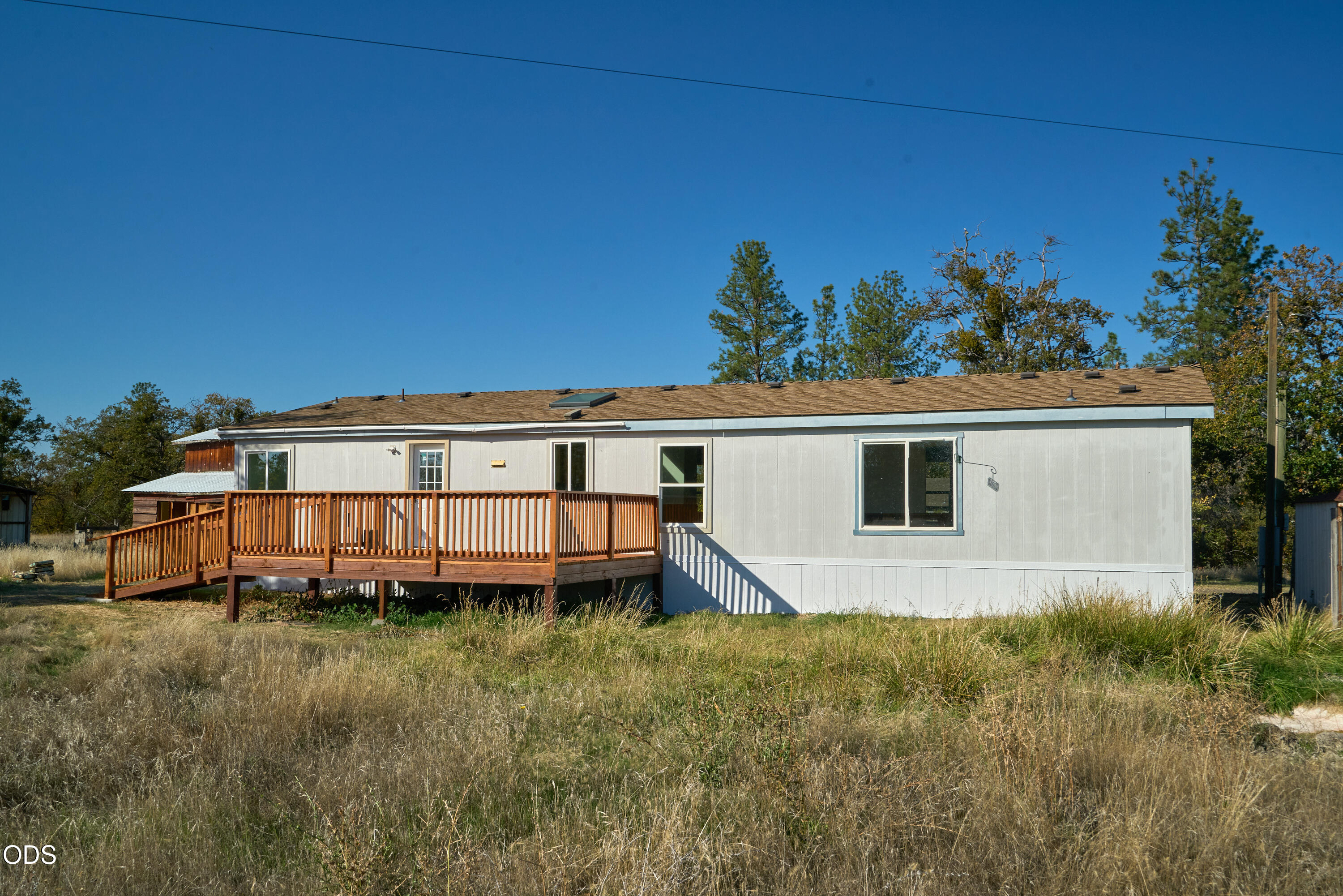 811 Riley Road, Eagle Point, OR 97524 — photo 3