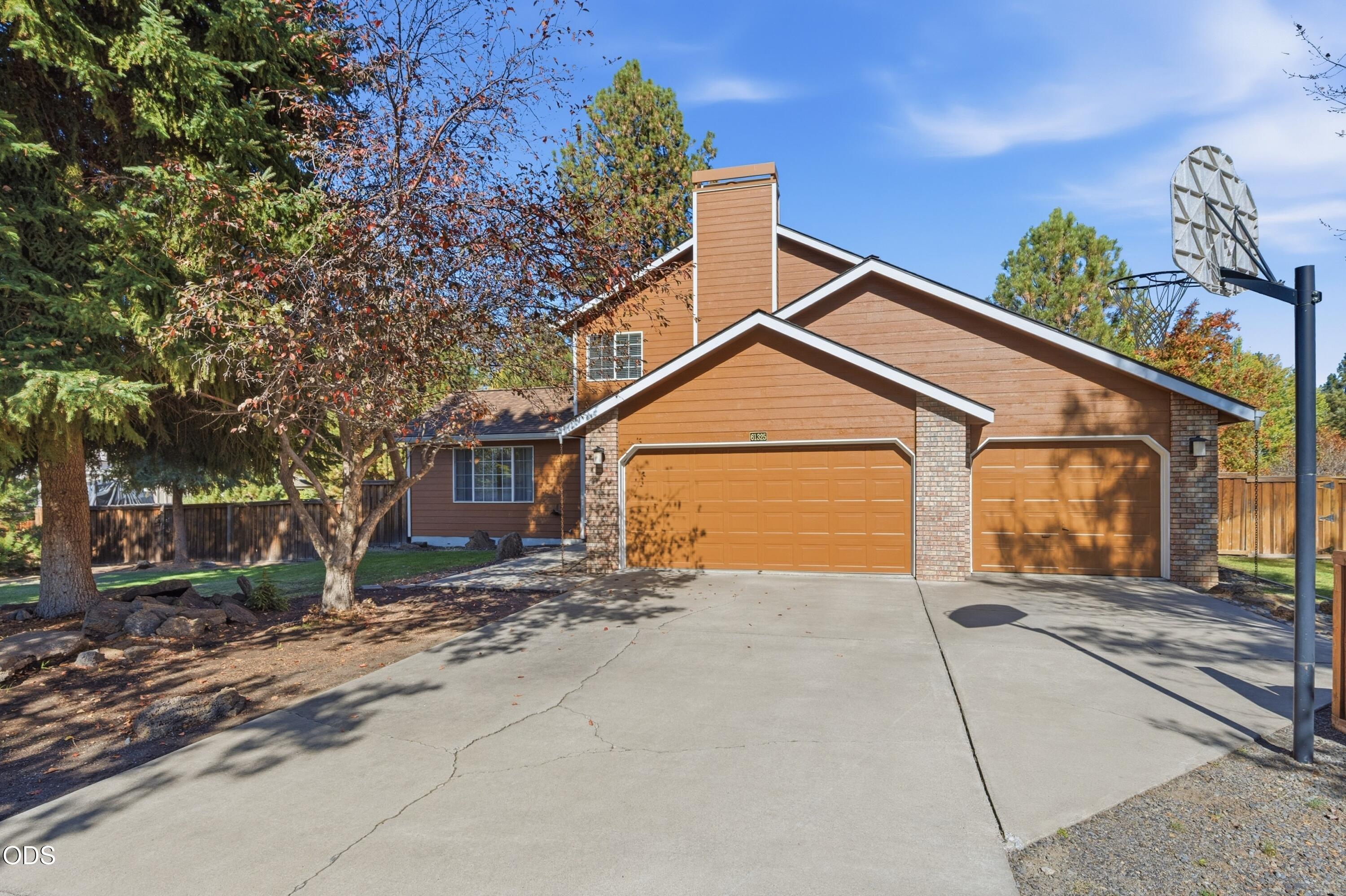 61325 Victory Loop, Bend, OR 97702 — photo 2