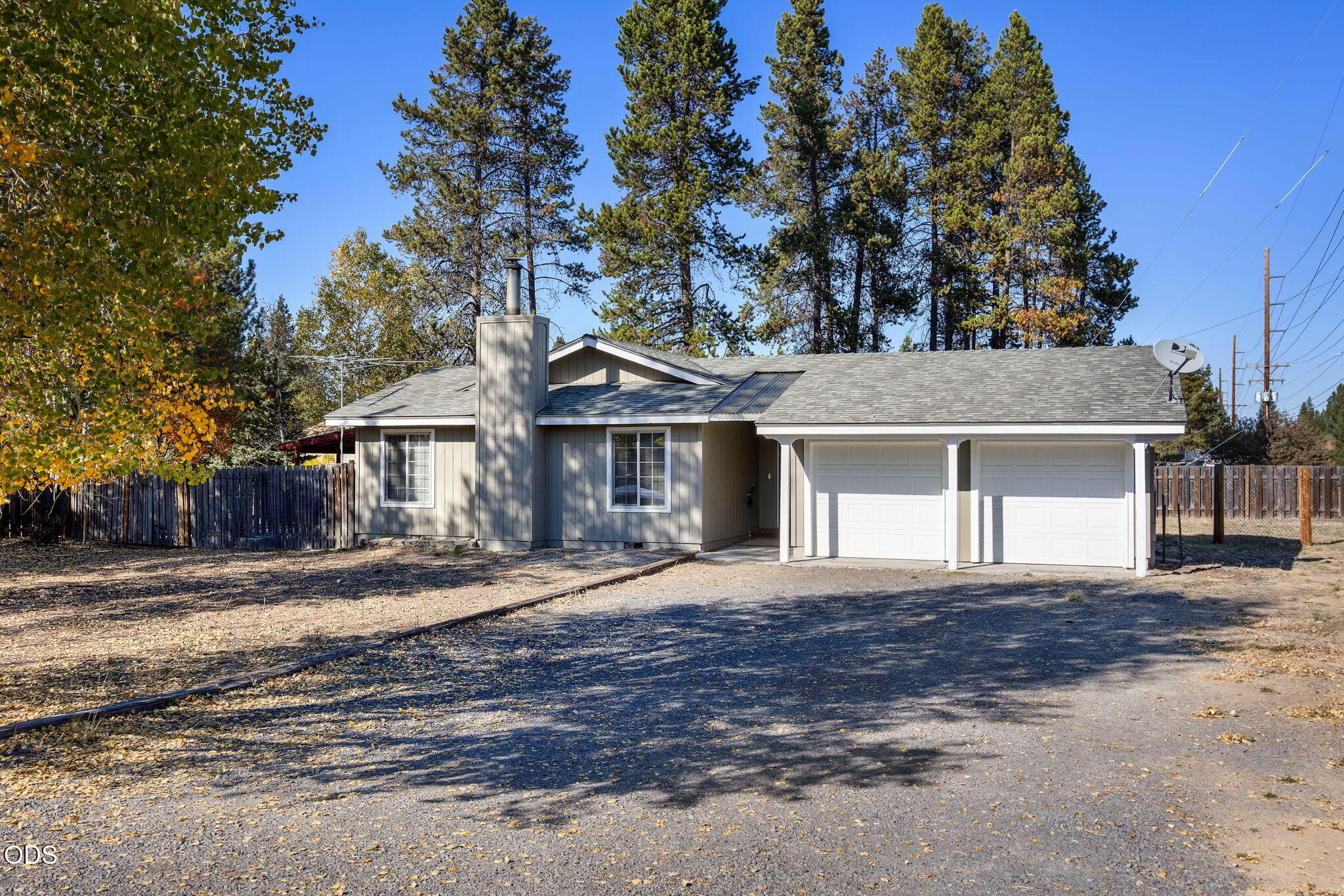 52300 Glenwood Drive — photo