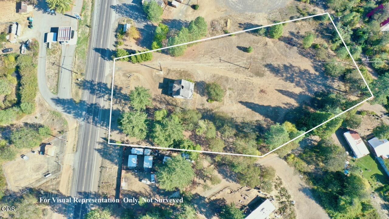 33105 Redwood Highway — photo
