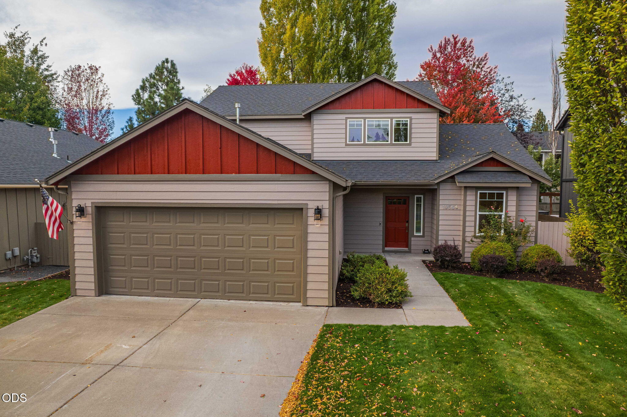 19564 Sager Loop, Bend, OR 97702 — photo 2