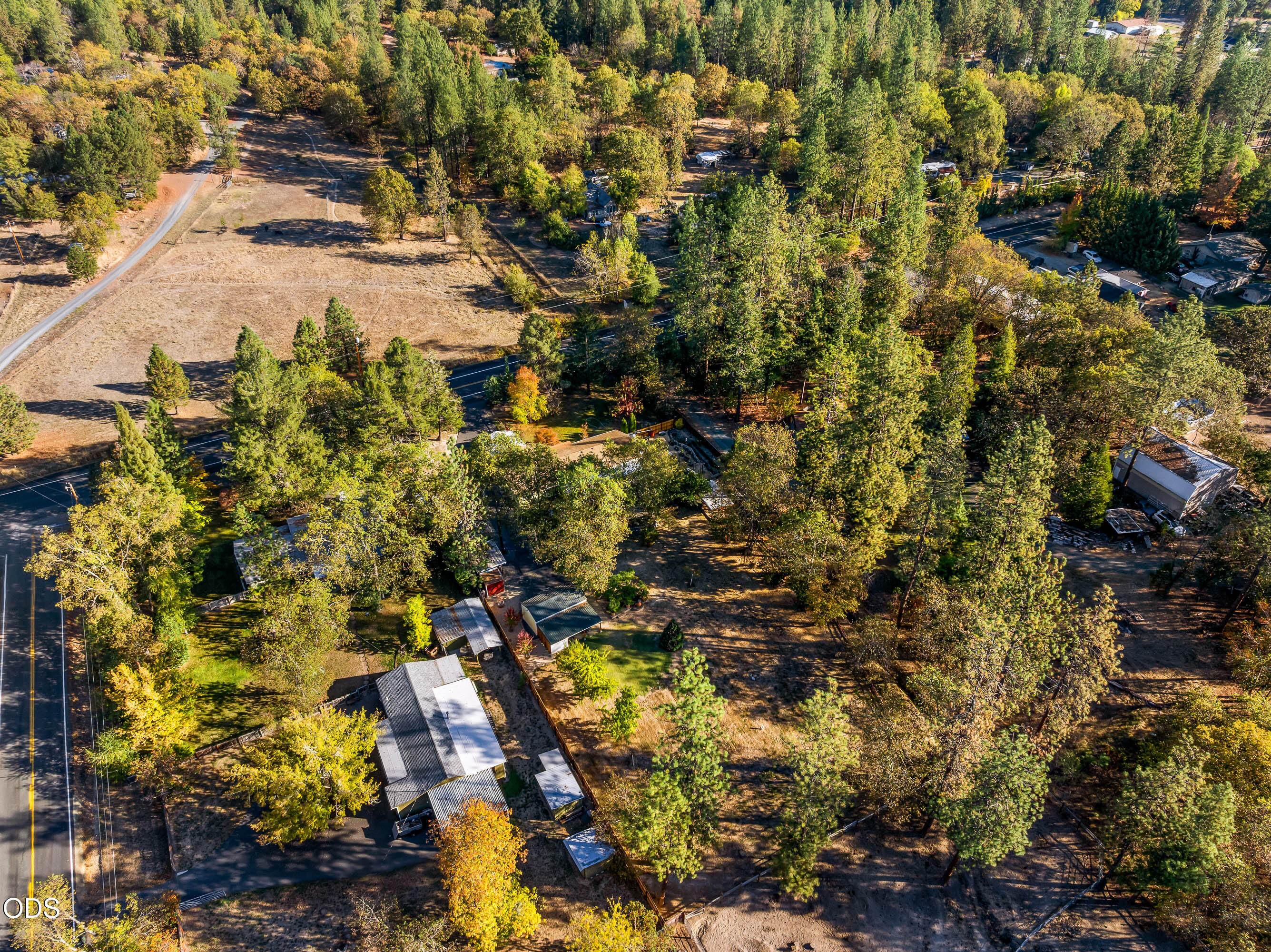 245 Stringer Gap Road, Grants Pass, OR 97527 — photo 2