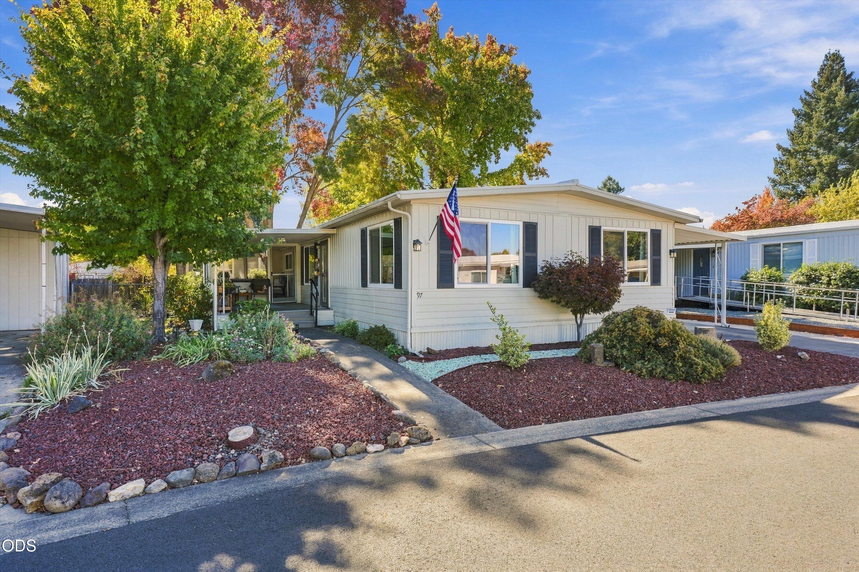 3431 S Pacific Highway, Spc 97 — photo