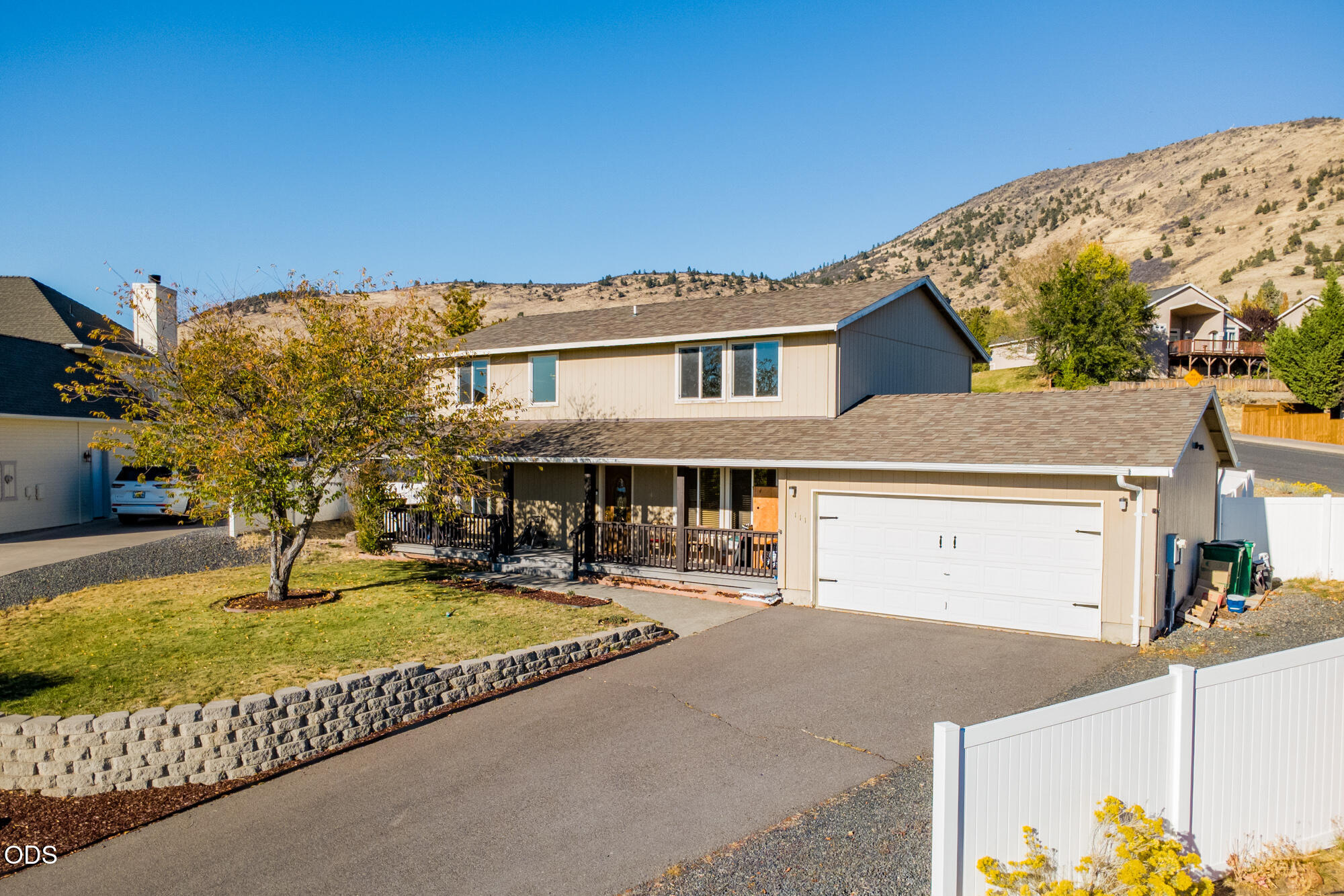 111 Hunter Court — photo