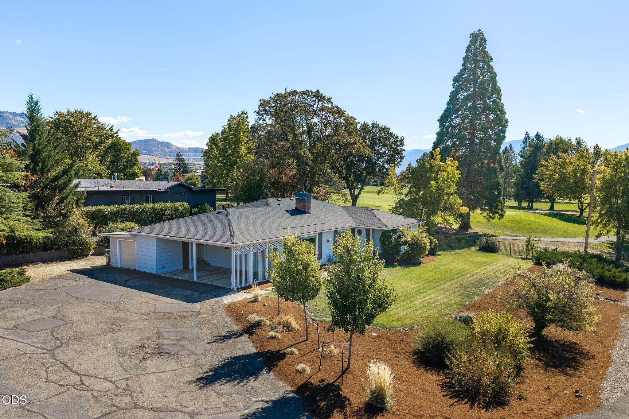 101 Greenway Drive — photo