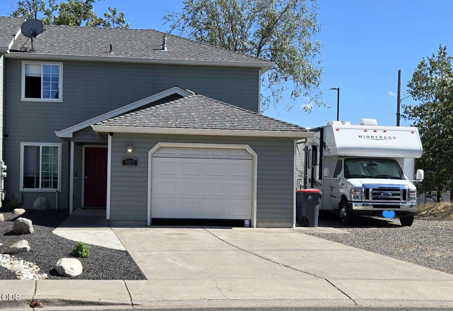1012 Sunrise Way — photo