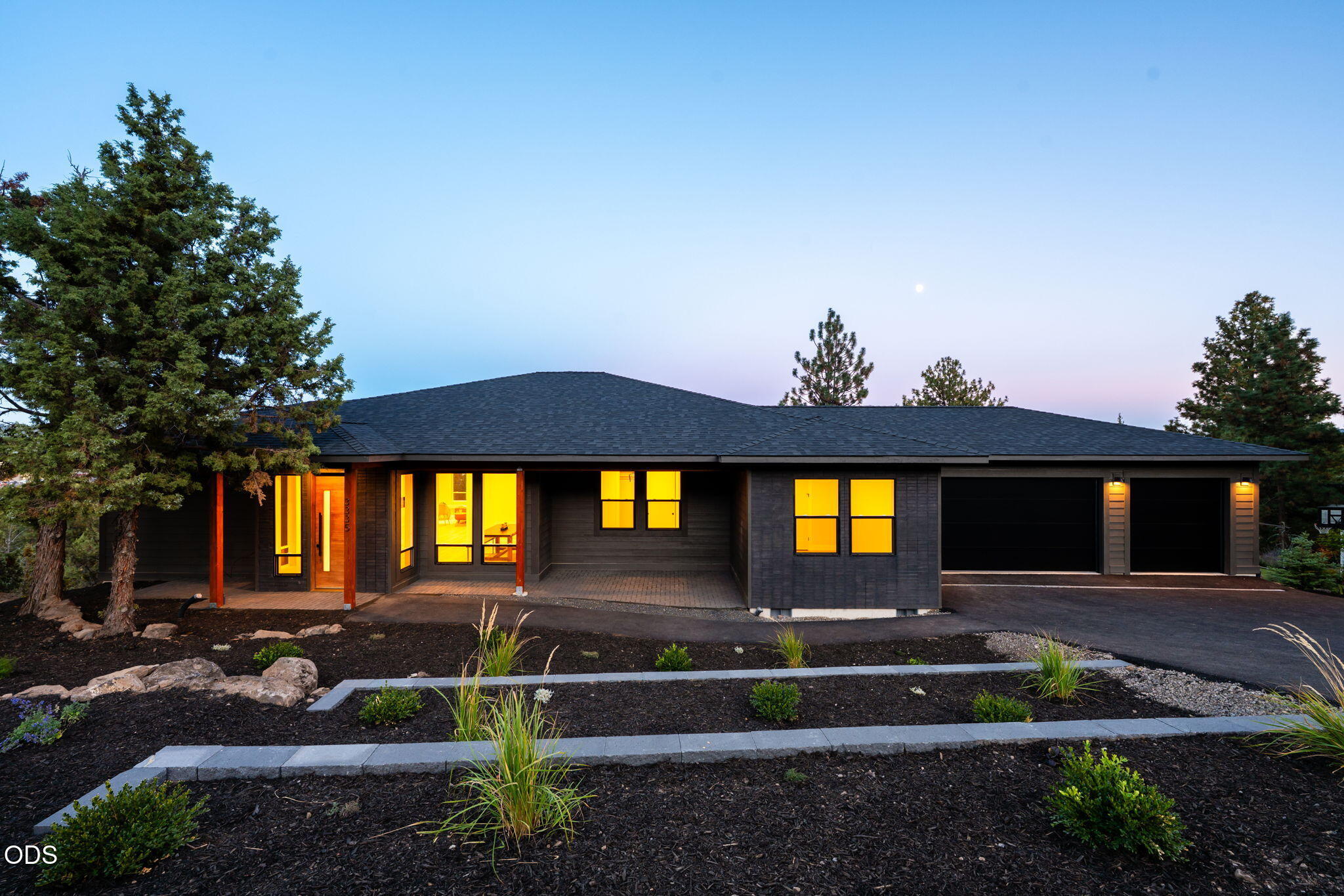 3335 NW Fairway Heights Drive — photo
