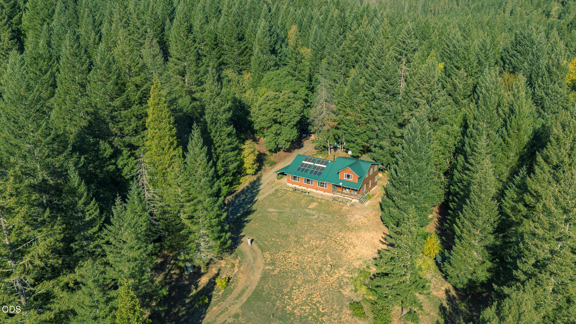 37010 Redwood Highway — photo