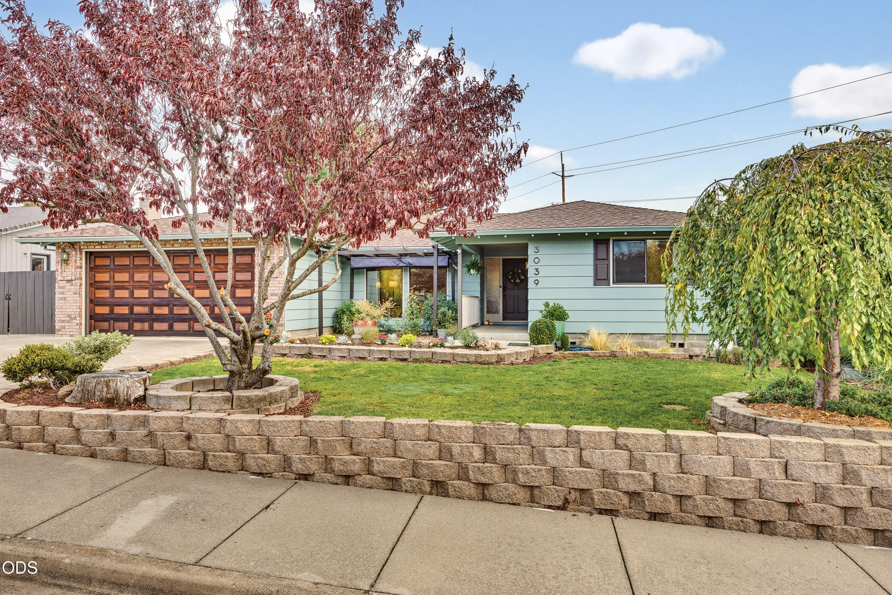 3039 Lazy Creek Drive — photo