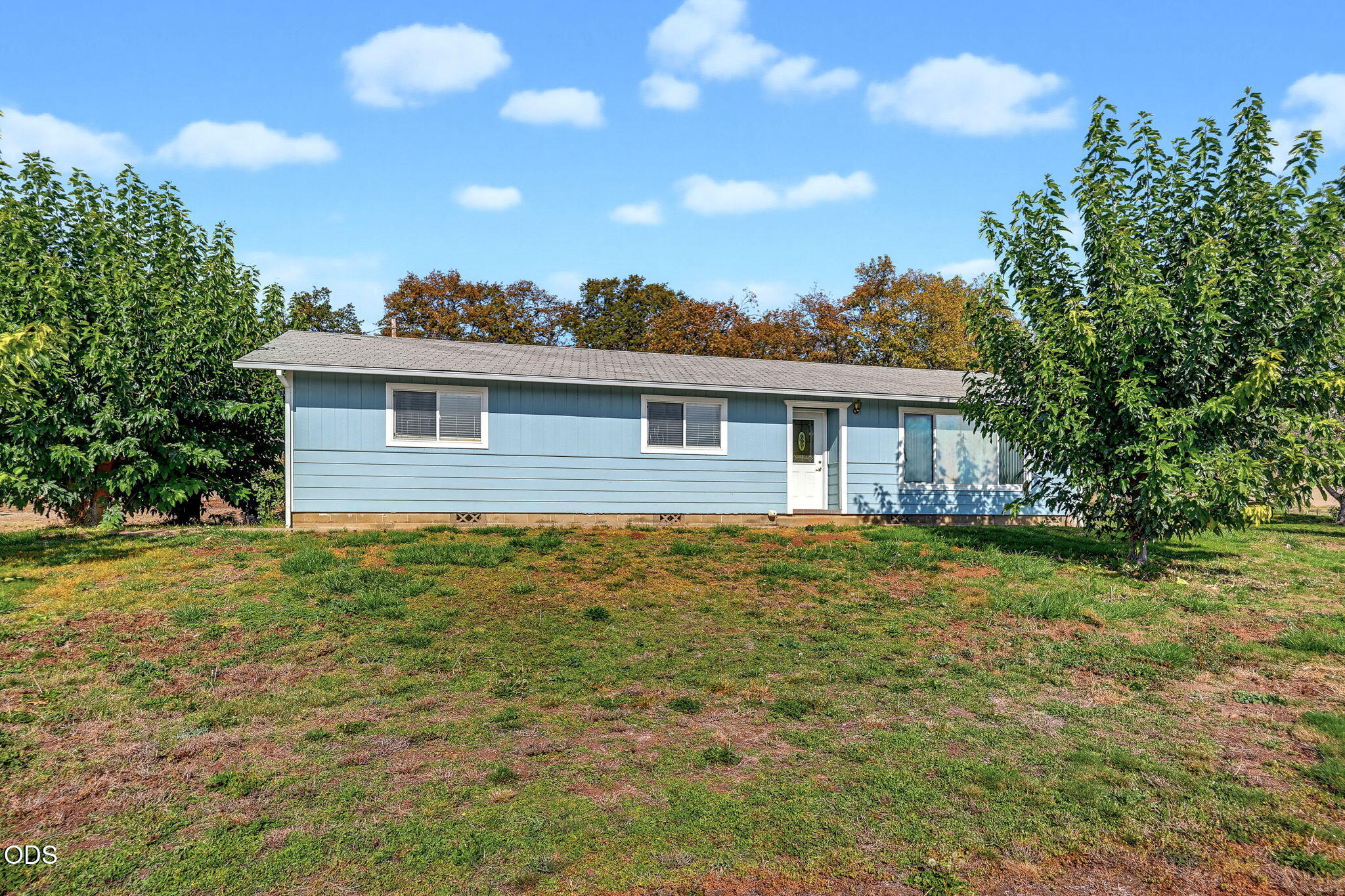 10994 Agate Road, Eagle Point, OR 97524 — photo 3