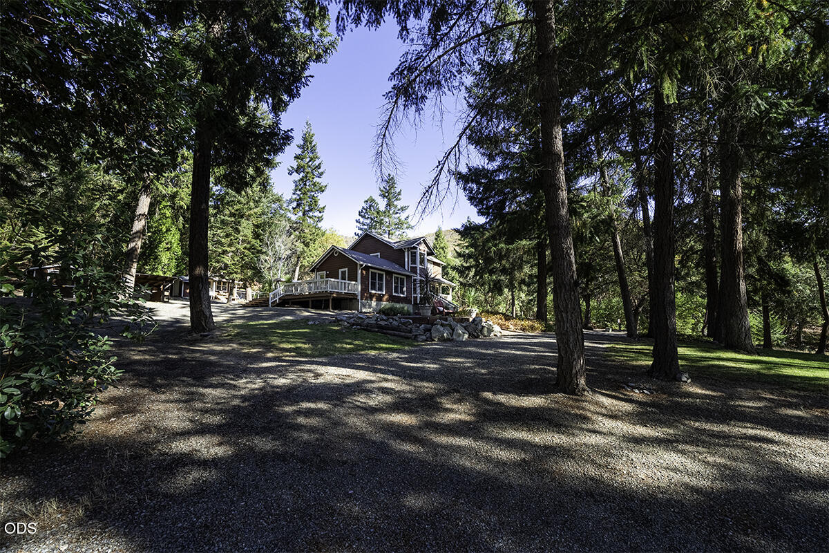 17450 N Applegate Road — photo