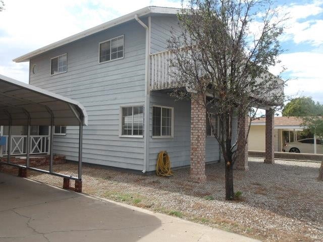 2323 Apache Ln — photo