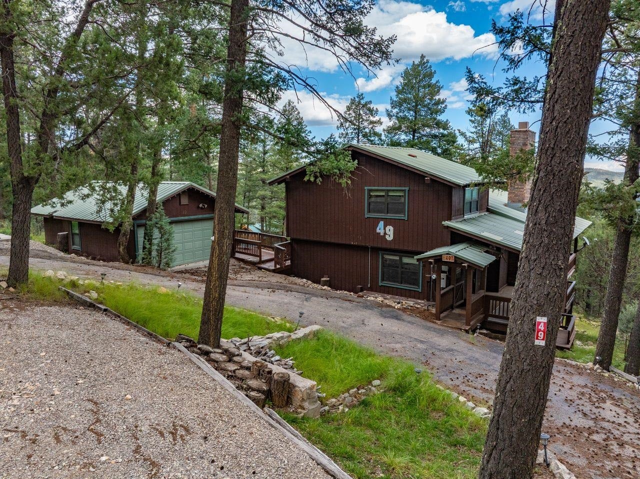 49 Aspen — photo
