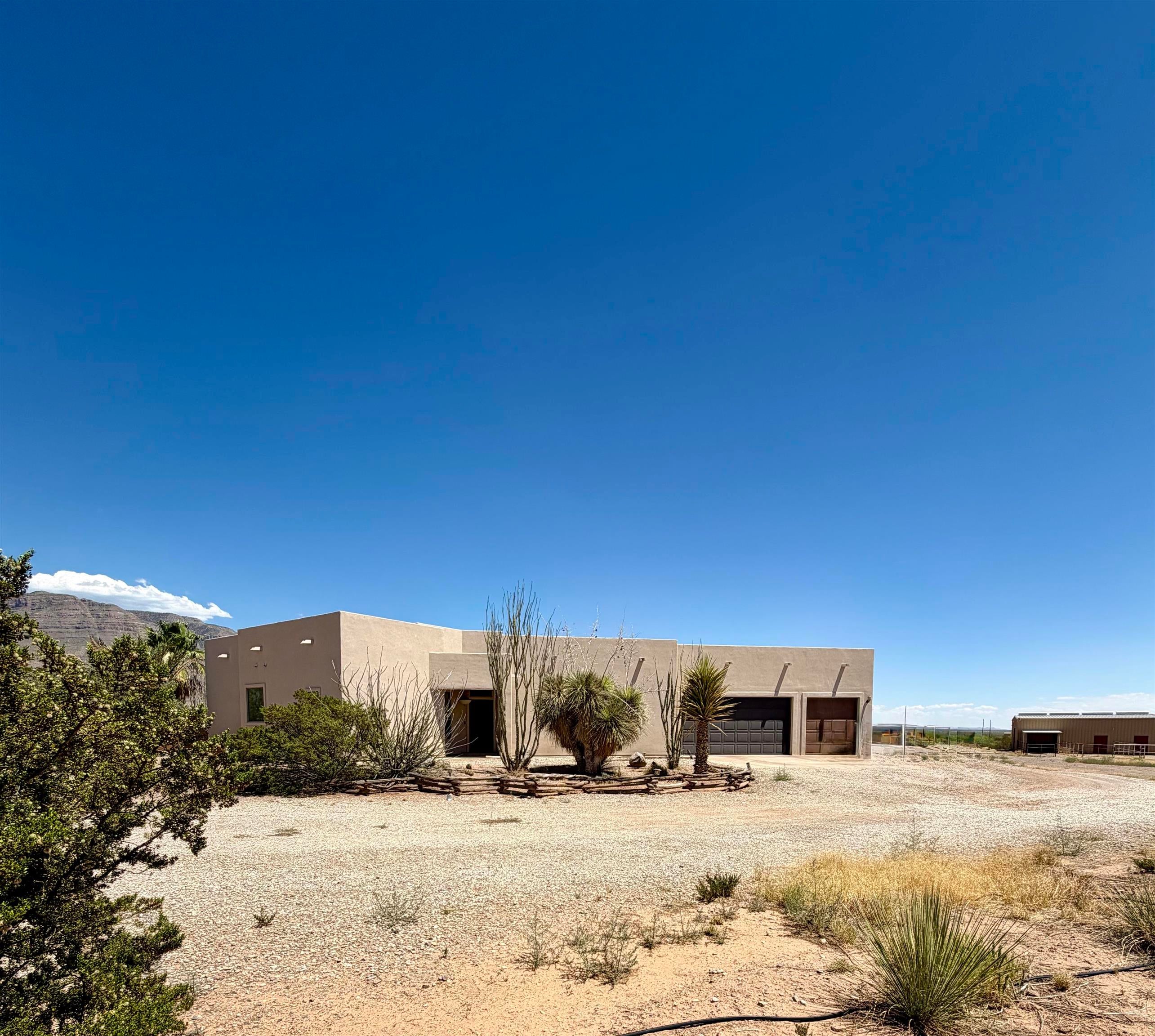 88 Taylor Ranch Rd, Alamogordo, NM 88310 — photo 3