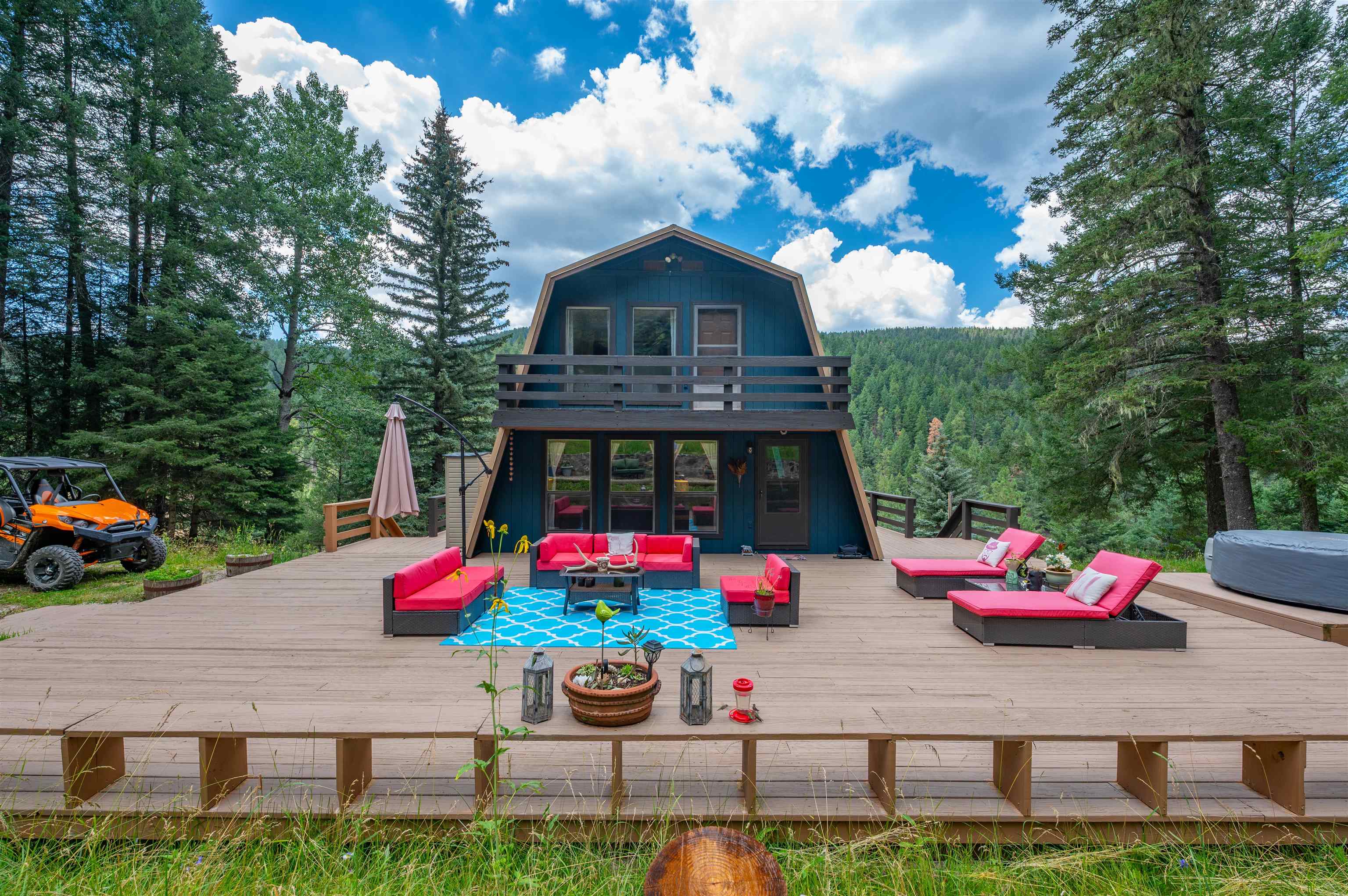 954 Upper Rio Penasco Rd, Cloudcroft, NM 88317