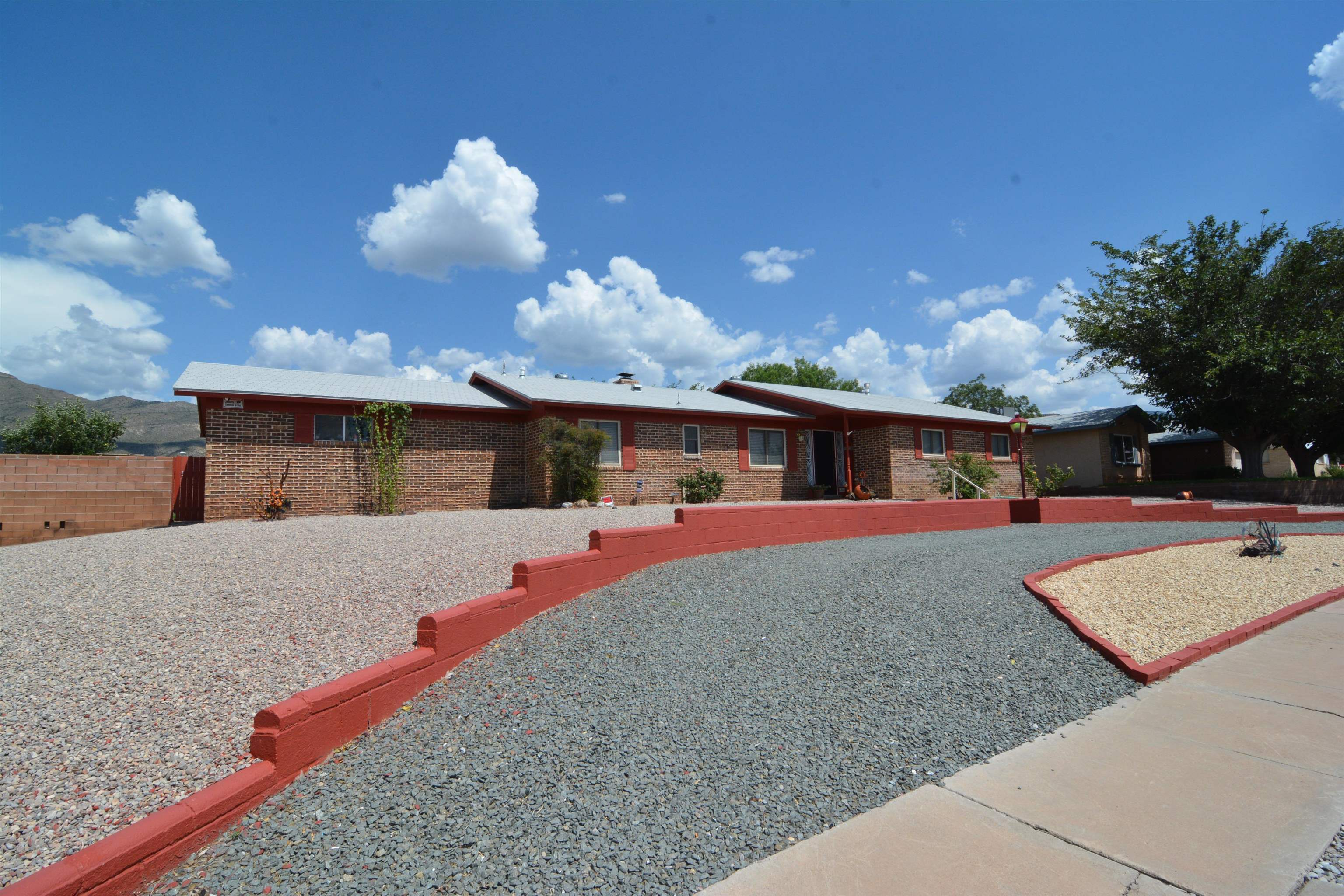 1526 Scenic Dr — photo
