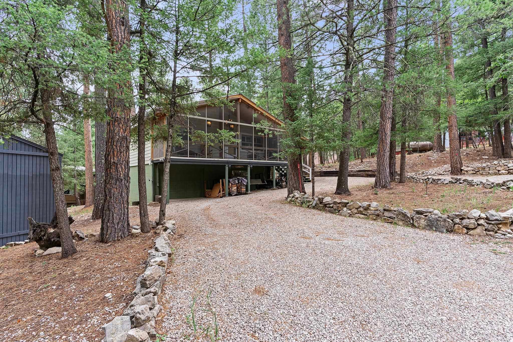 16 N Loop Rd, Cloudcroft, NM 88317 — photo 2