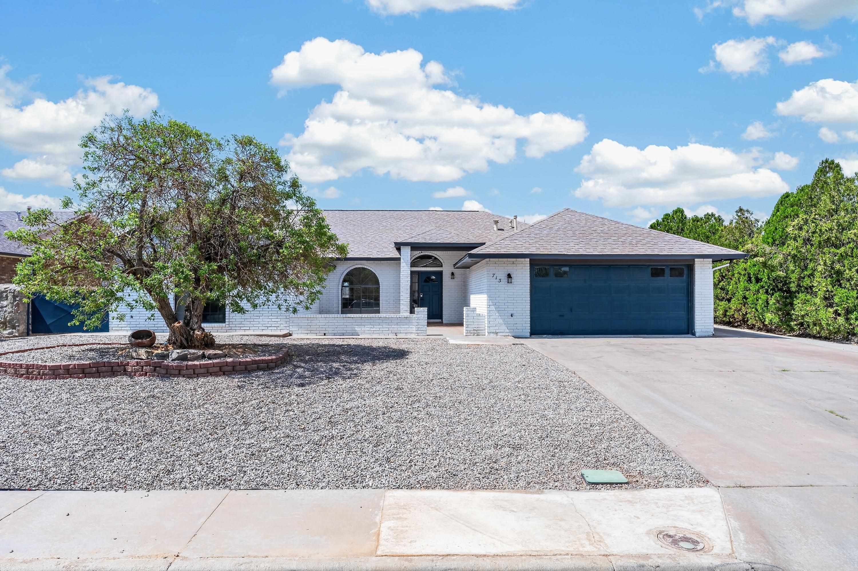 713 Eagle Dr — photo