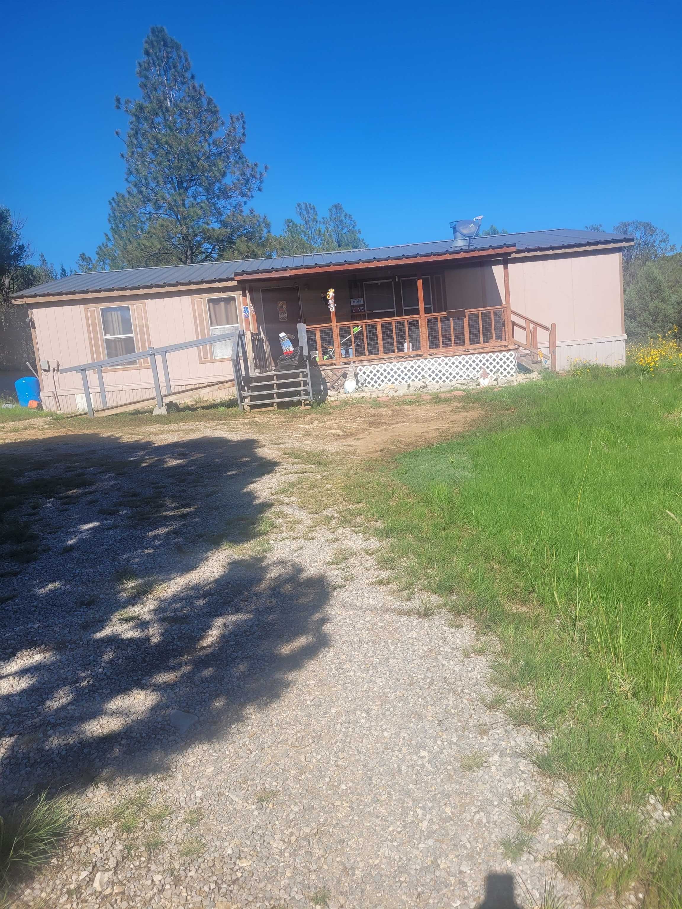 150 Bell Dr — photo