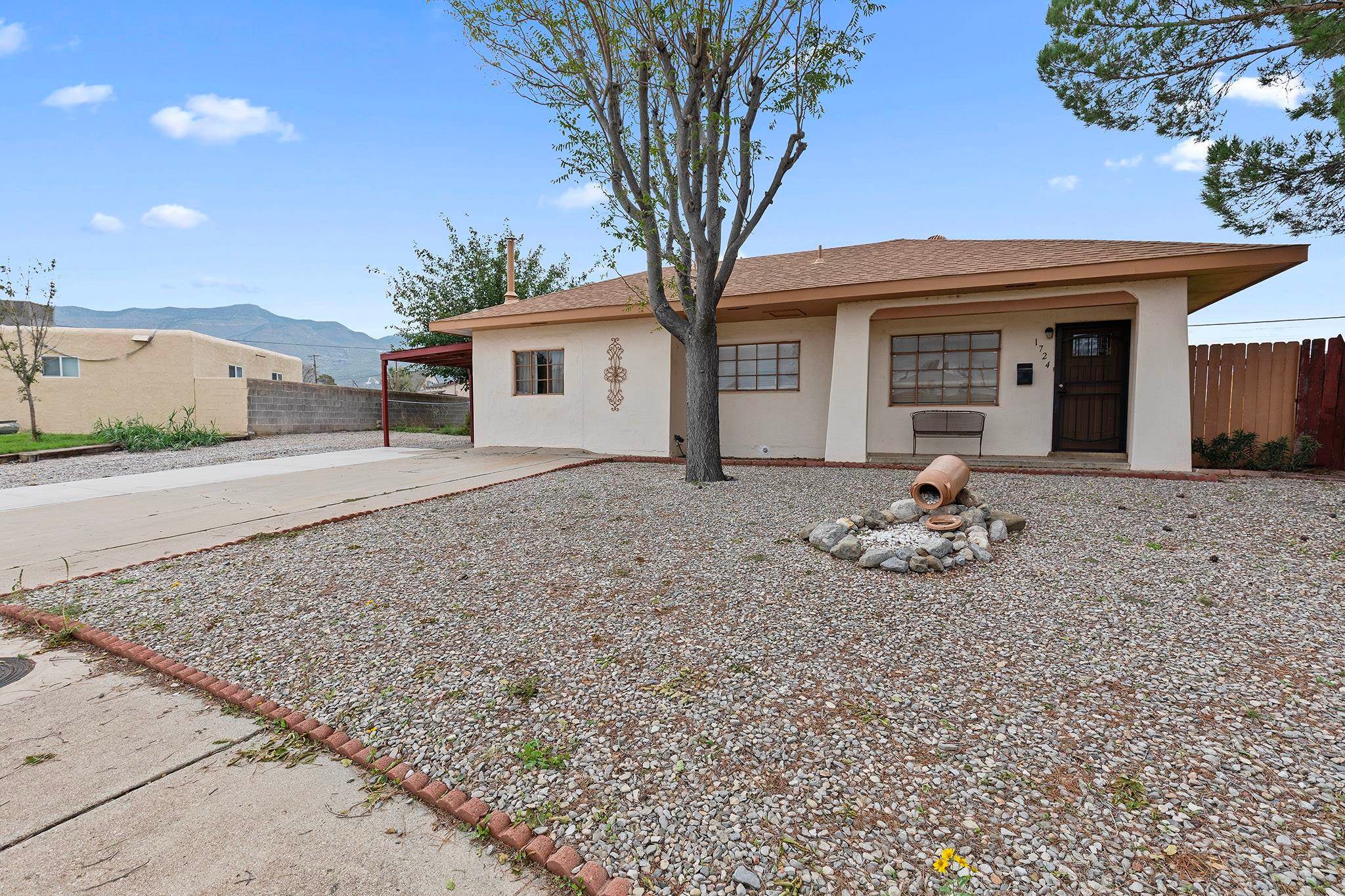 1724 Monte Vista Corte — photo
